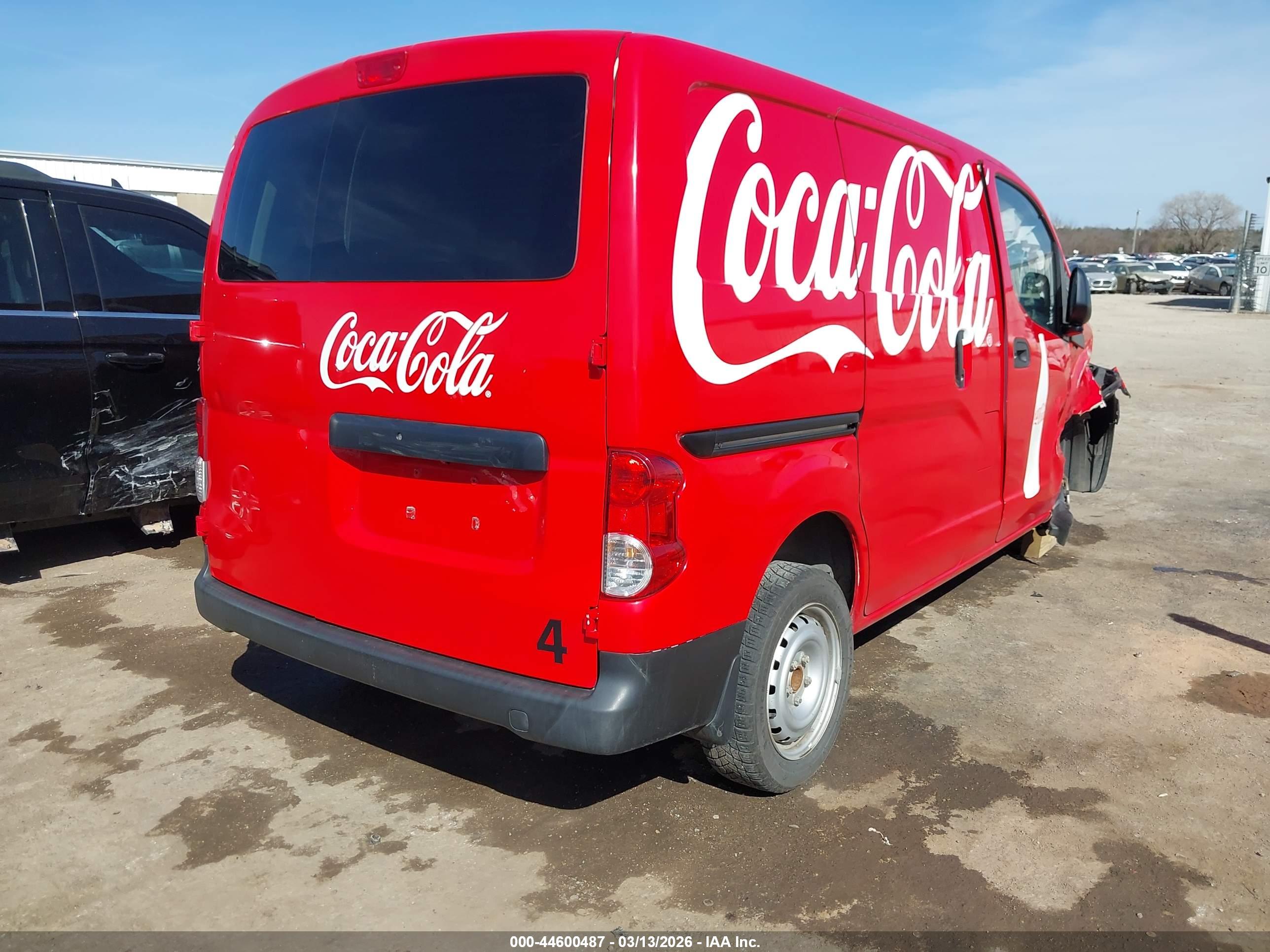 NISSAN NV200 image 4