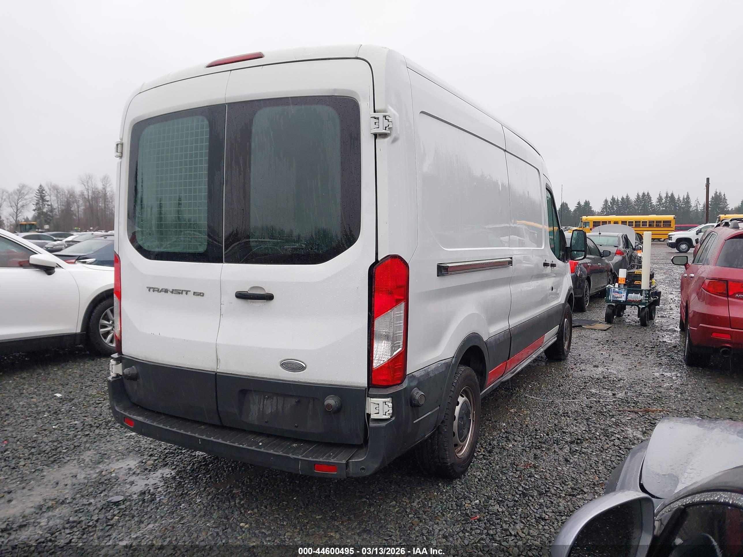 FORD TRANSIT-150 image 4