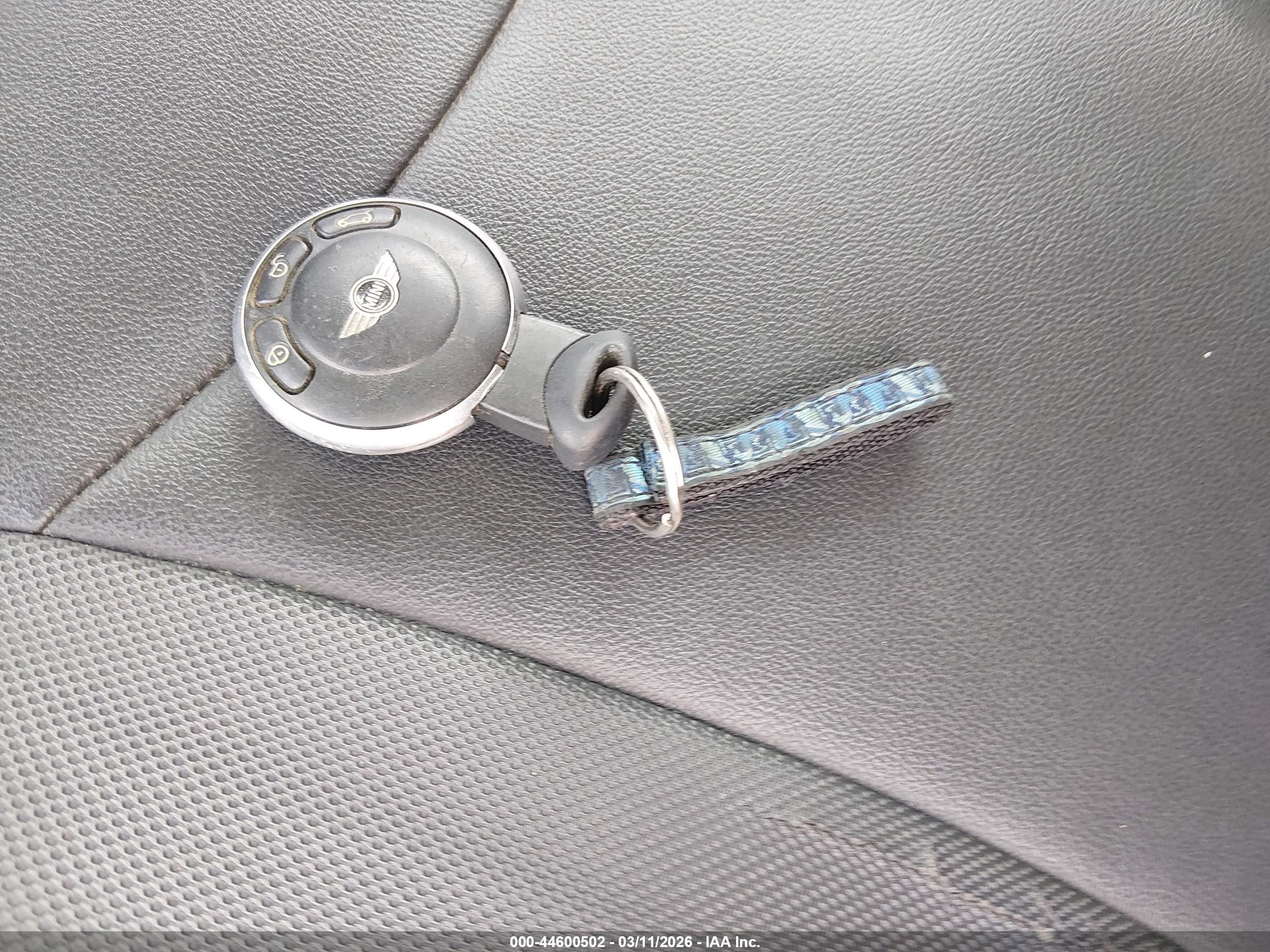 MINI COOPER image 11