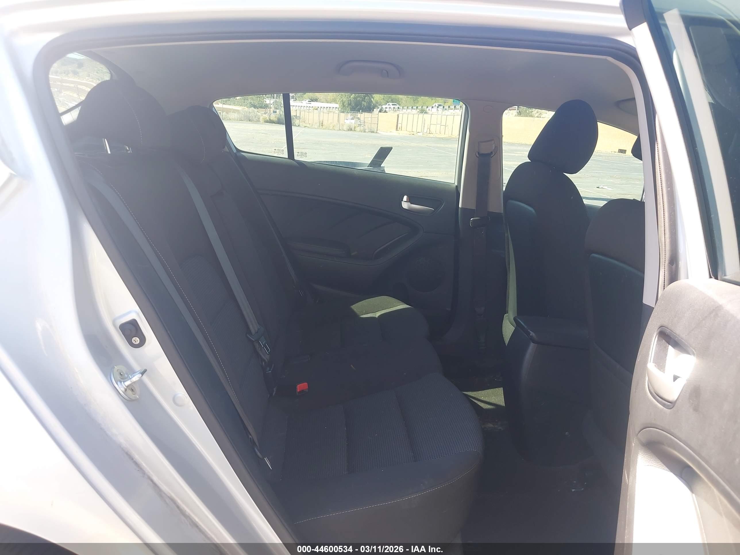 KIA FORTE image 8