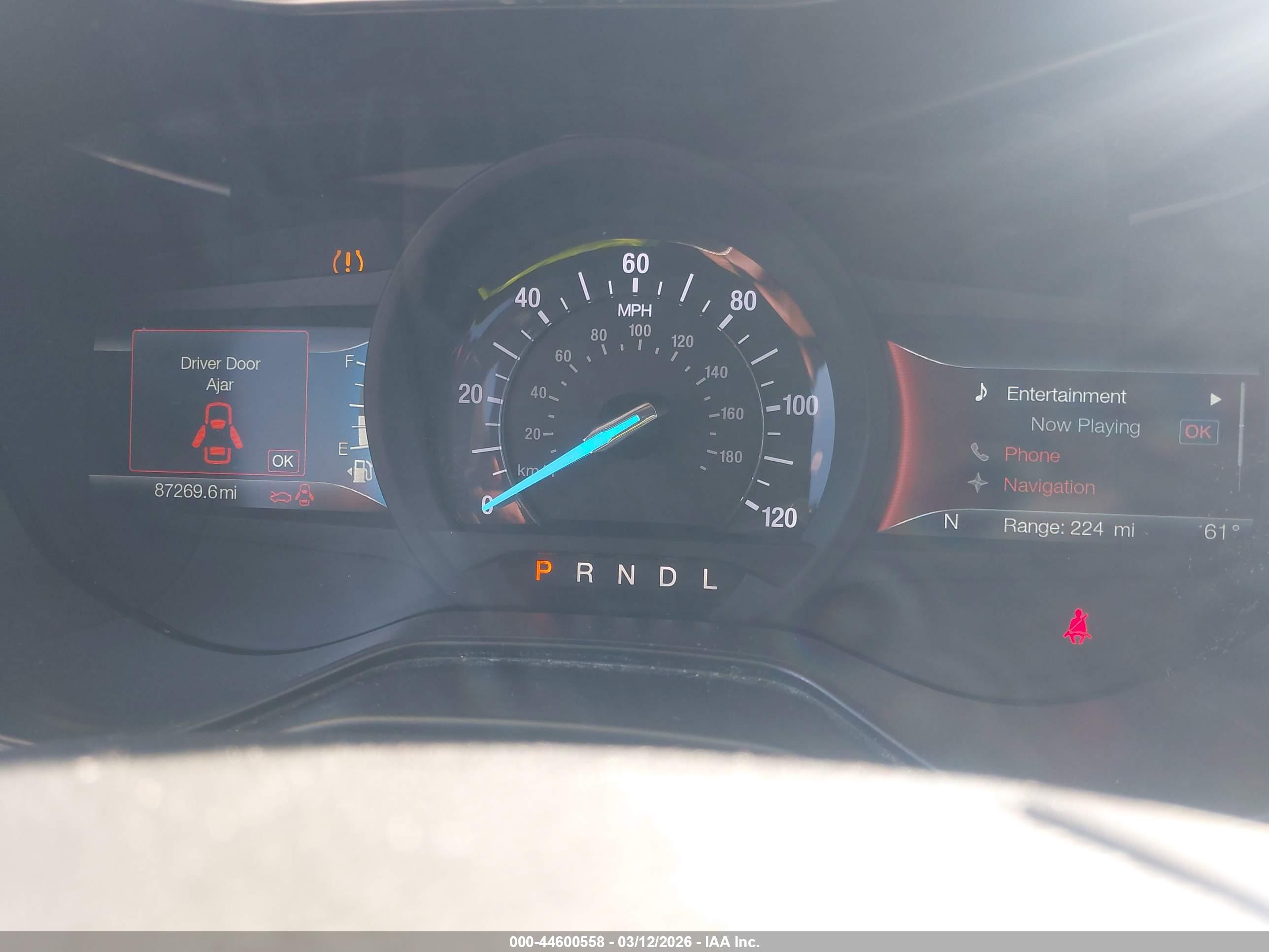 FORD FUSION image 7