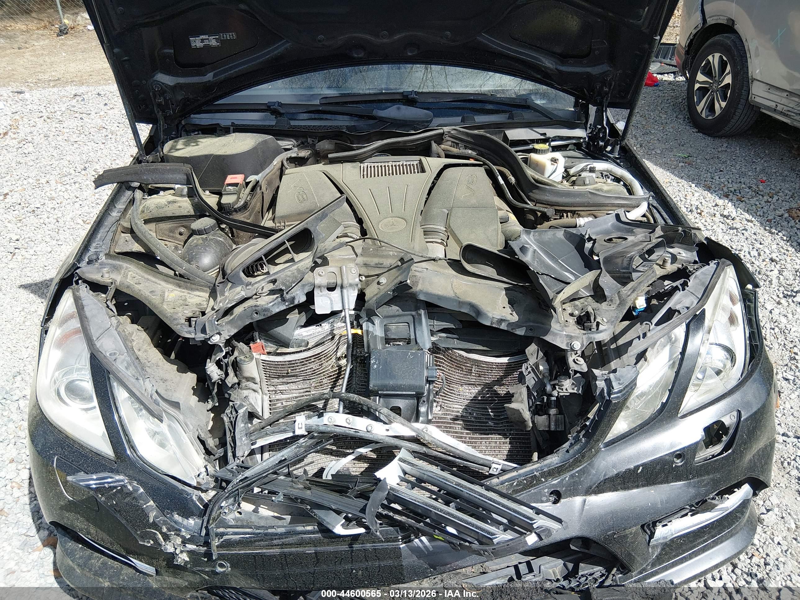 MERCEDES-BENZ E image 10