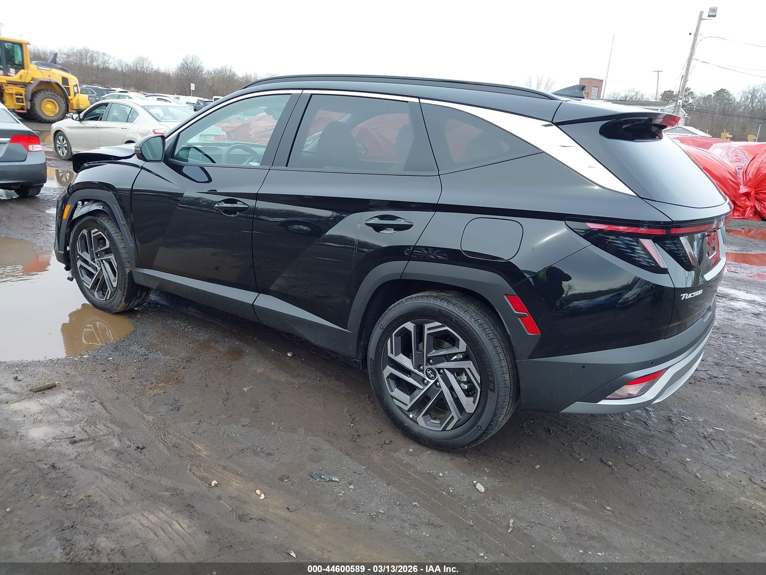 HYUNDAI TUCSON image 3