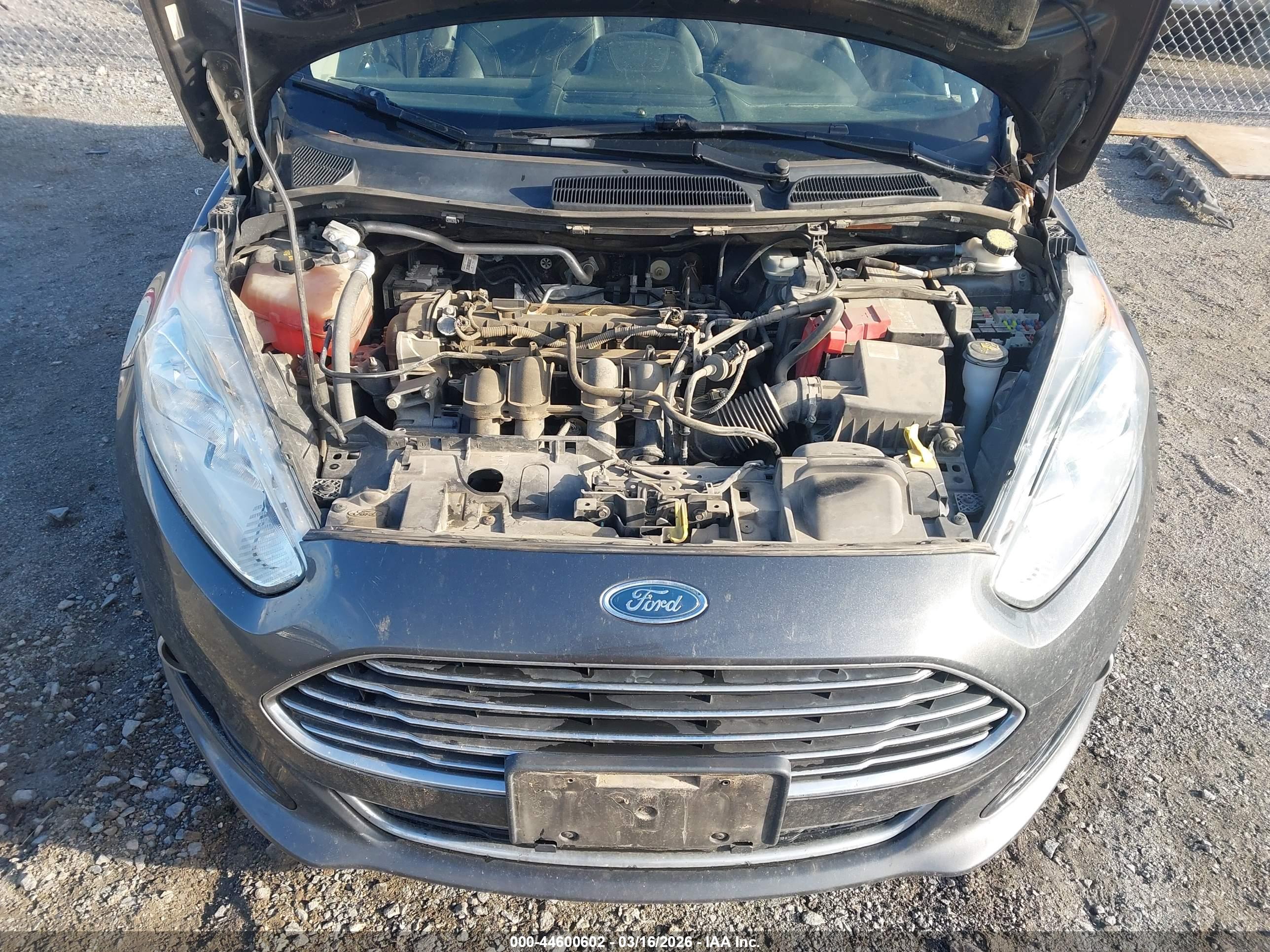 FORD FIESTA image 10