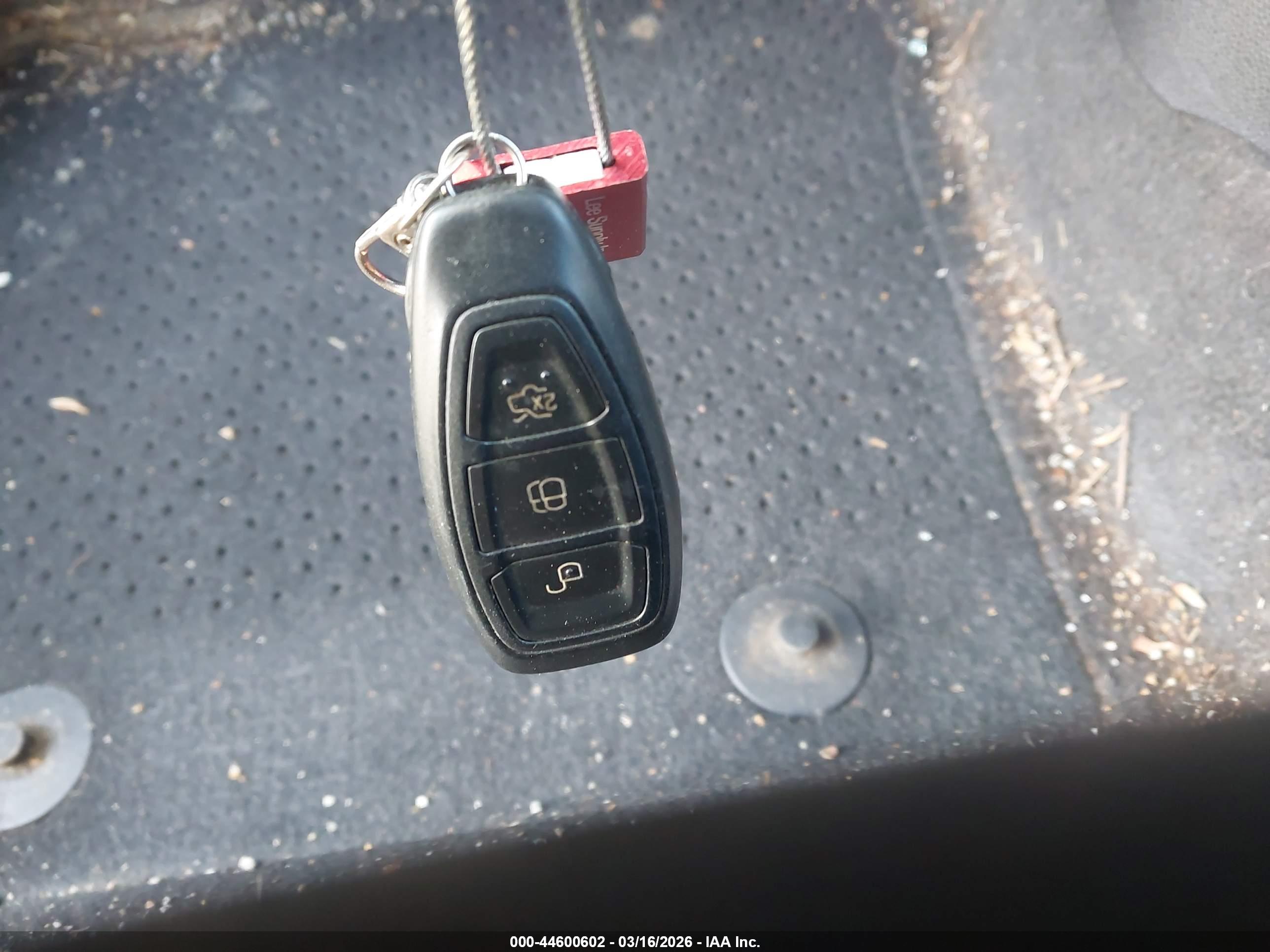 FORD FIESTA image 11