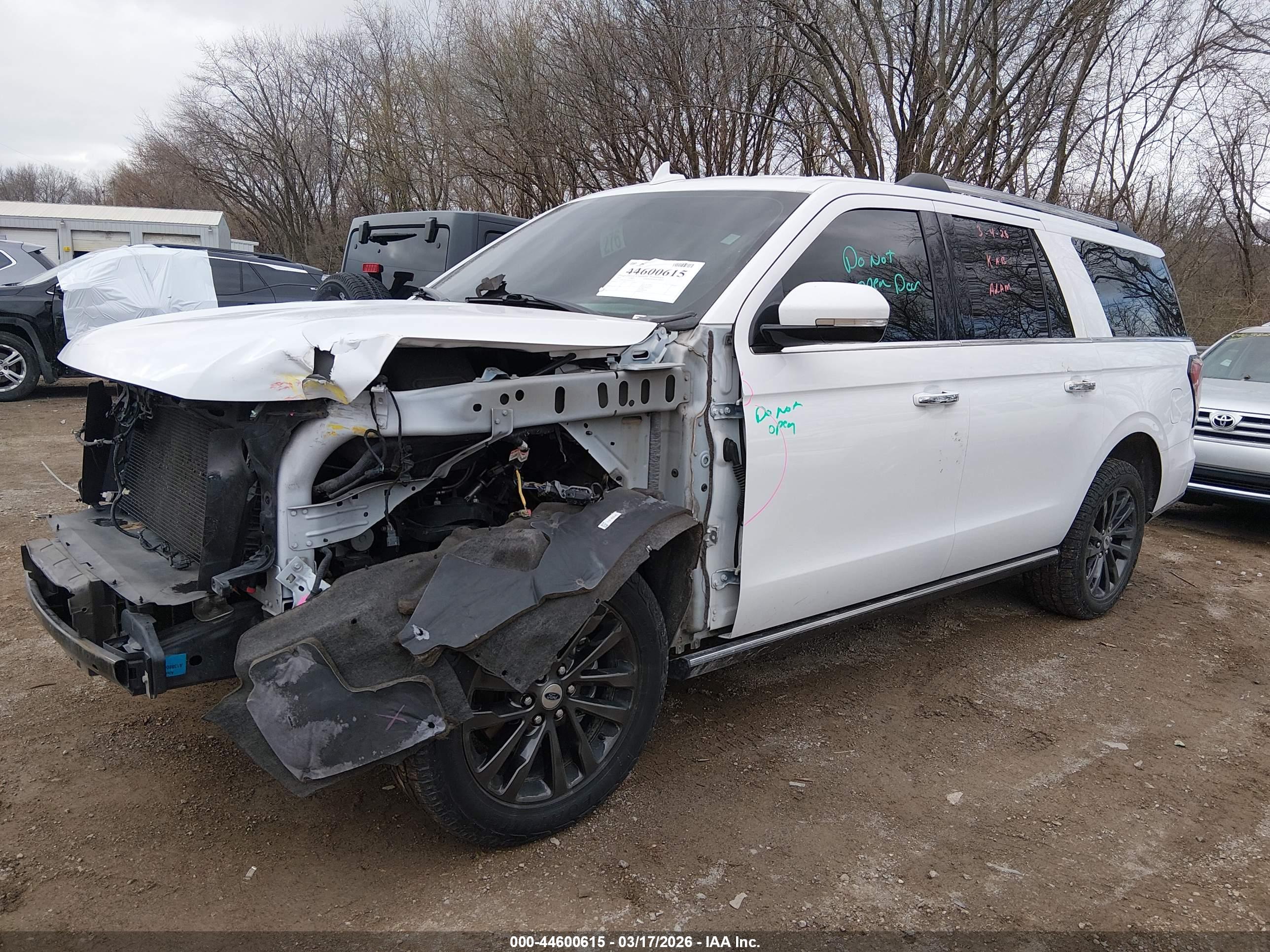 FORD EXPEDITION image 2