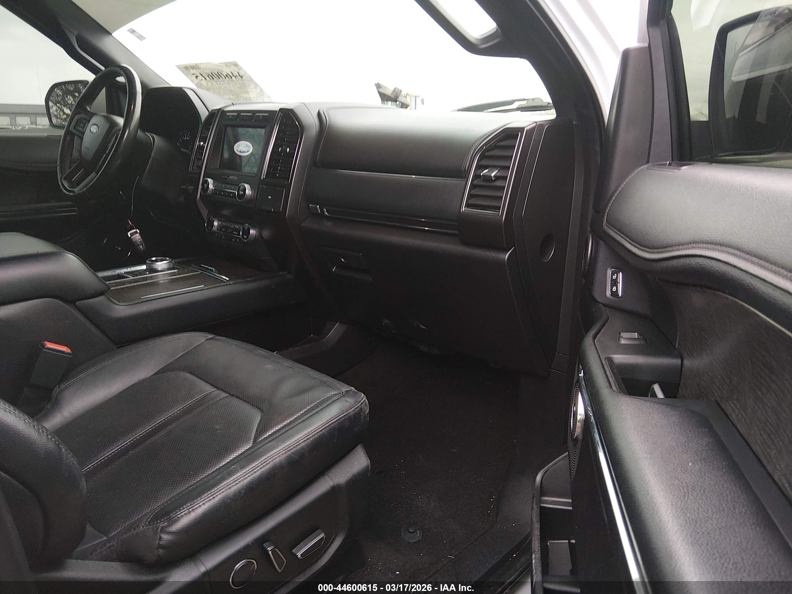 FORD EXPEDITION image 5