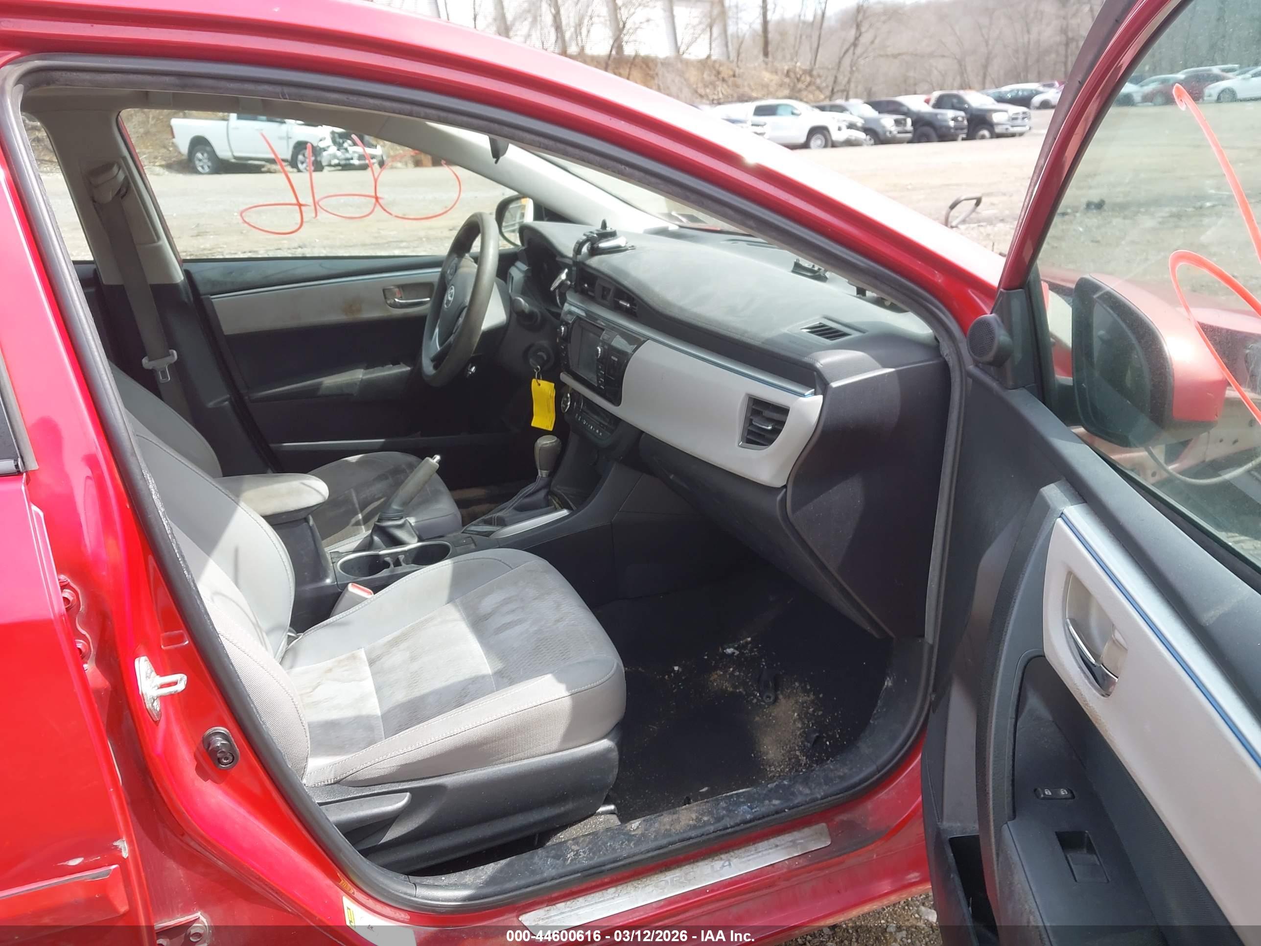 TOYOTA COROLLA image 5