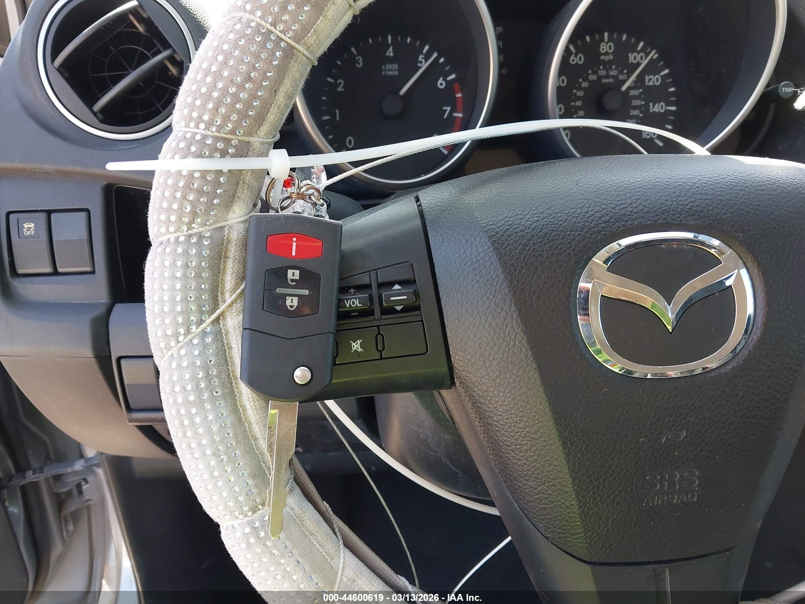MAZDA MAZDA5 image 11