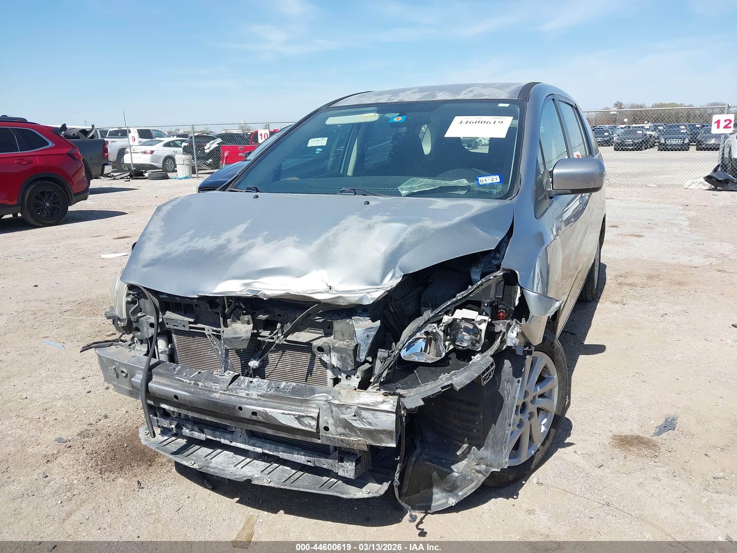 MAZDA MAZDA5 image 2