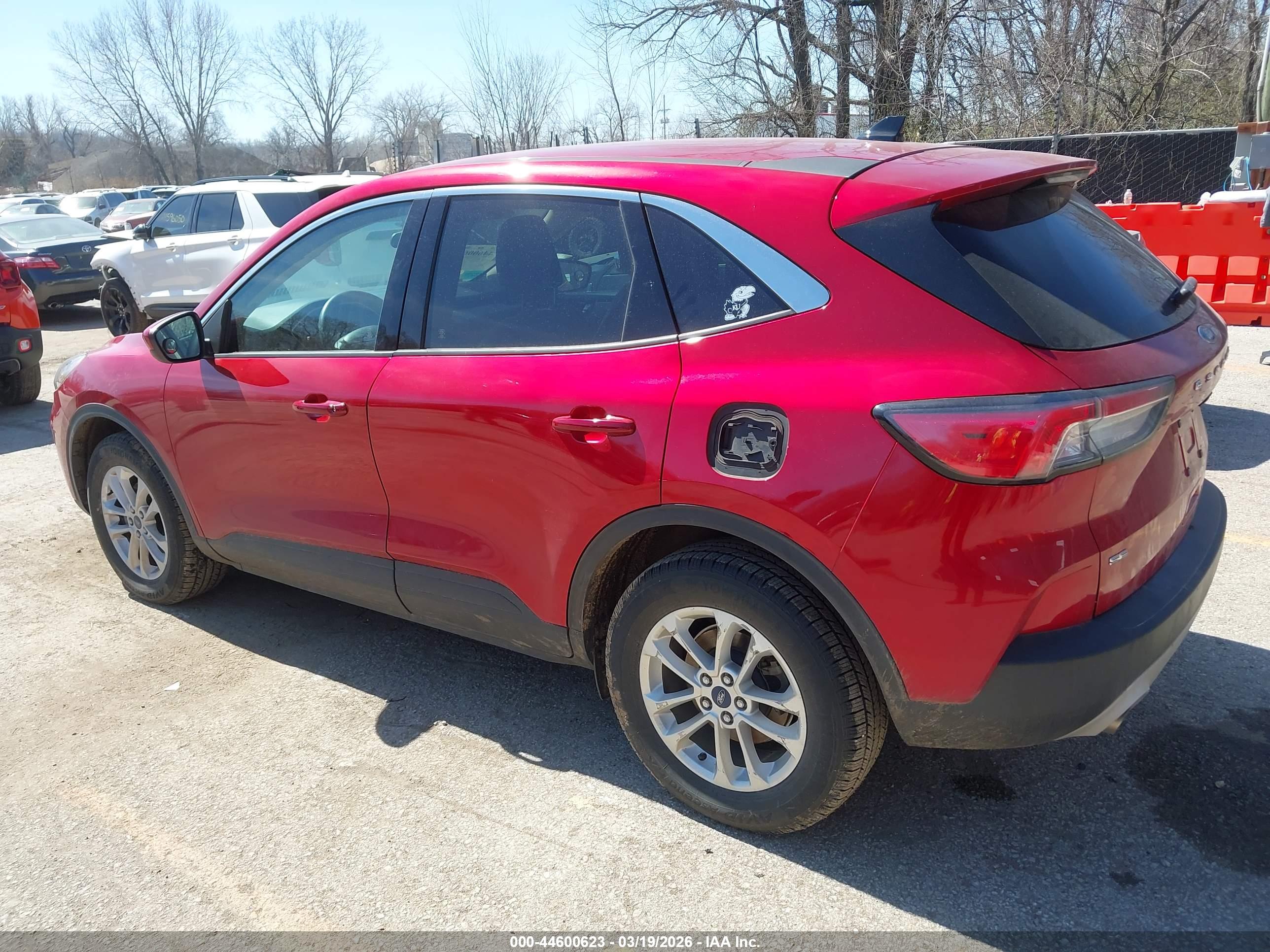 FORD ESCAPE image 3
