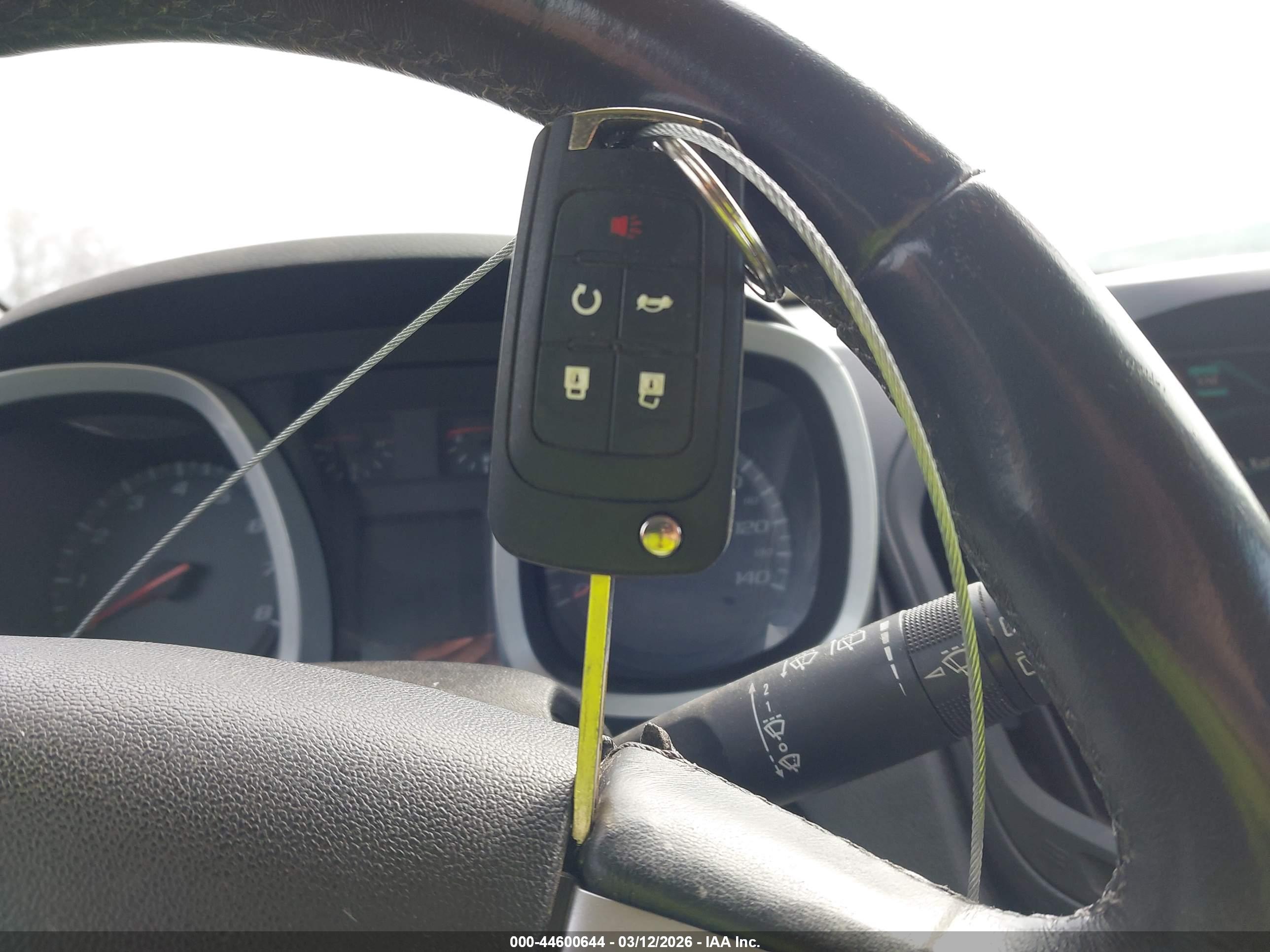 CHEVROLET EQUINOX image 11