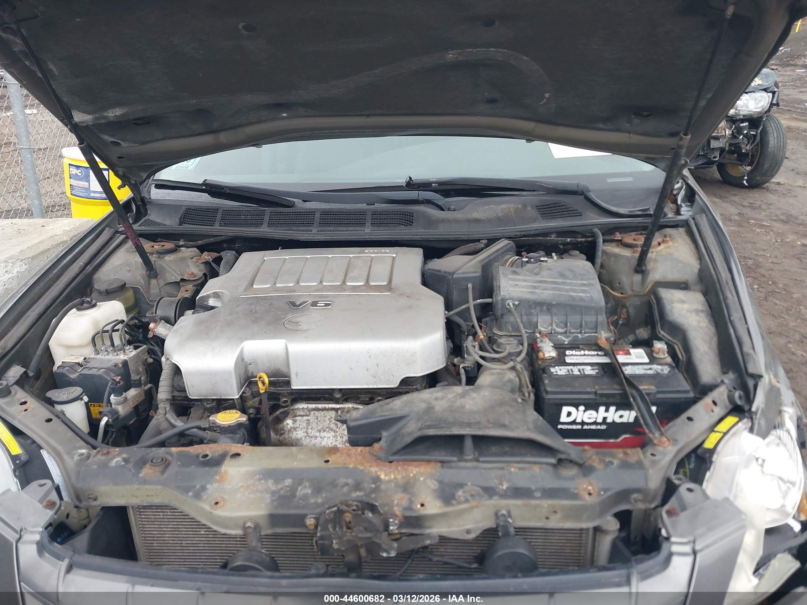 TOYOTA AVALON image 10