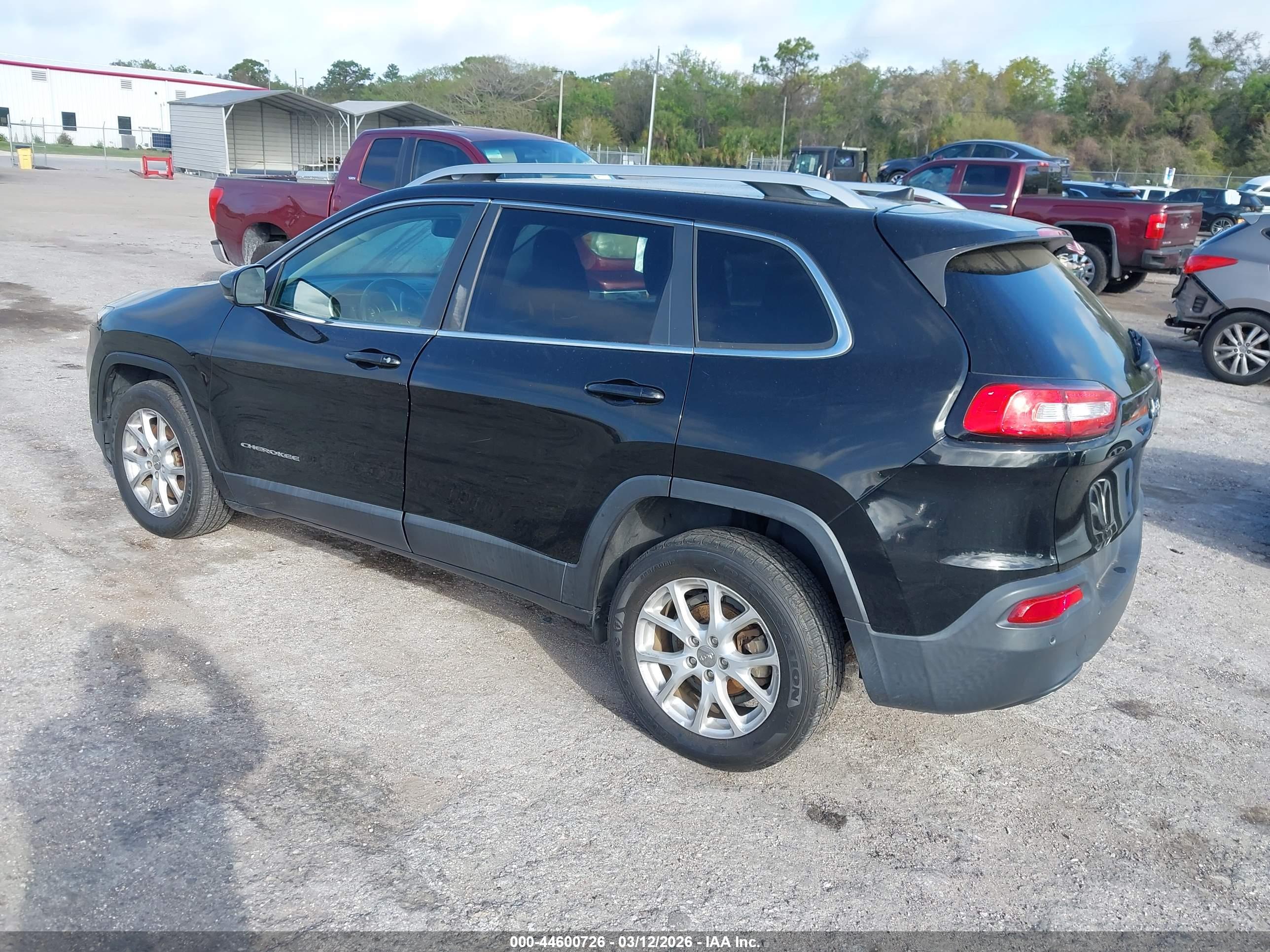 JEEP CHEROKEE image 3
