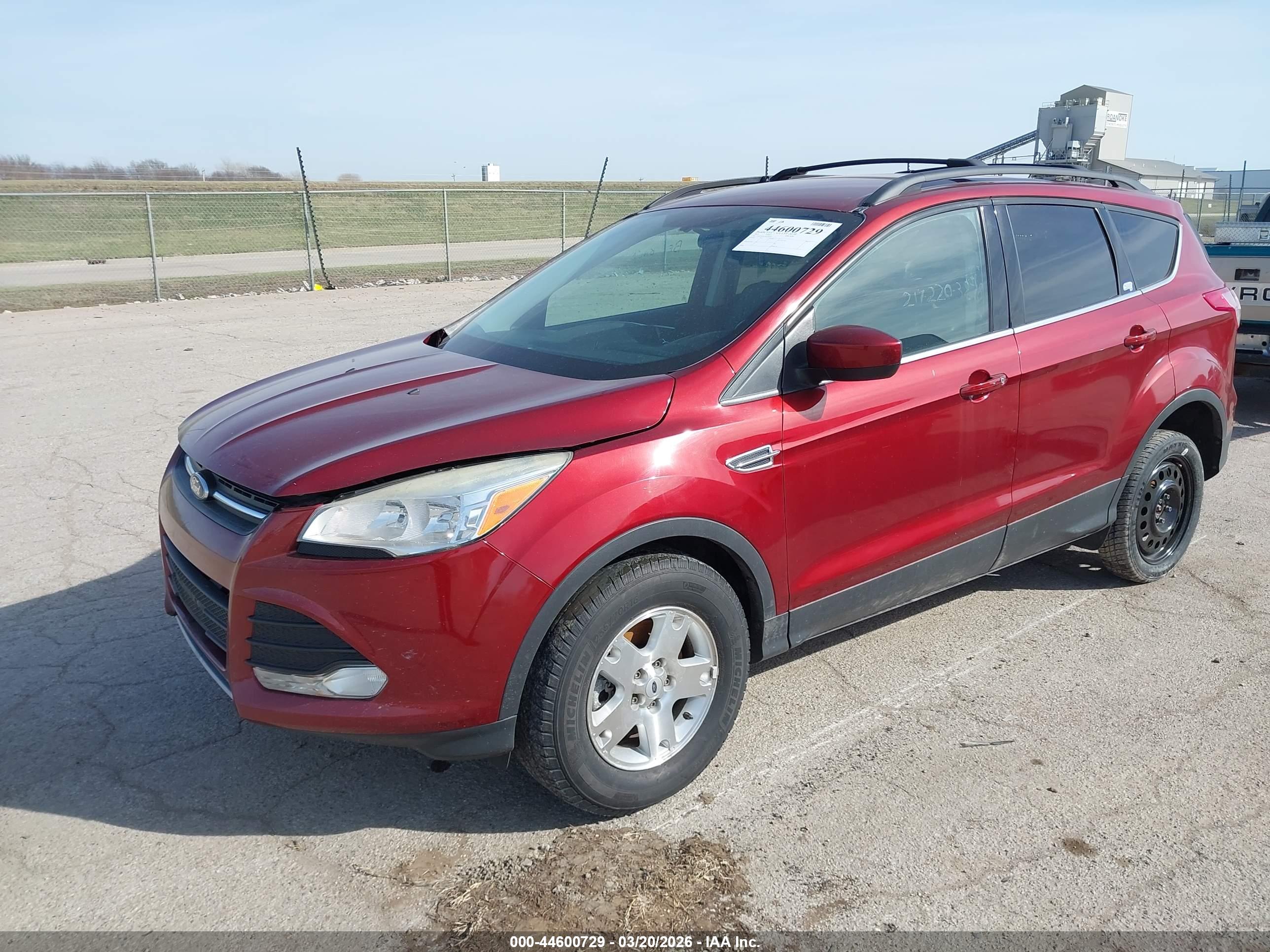FORD ESCAPE image 2