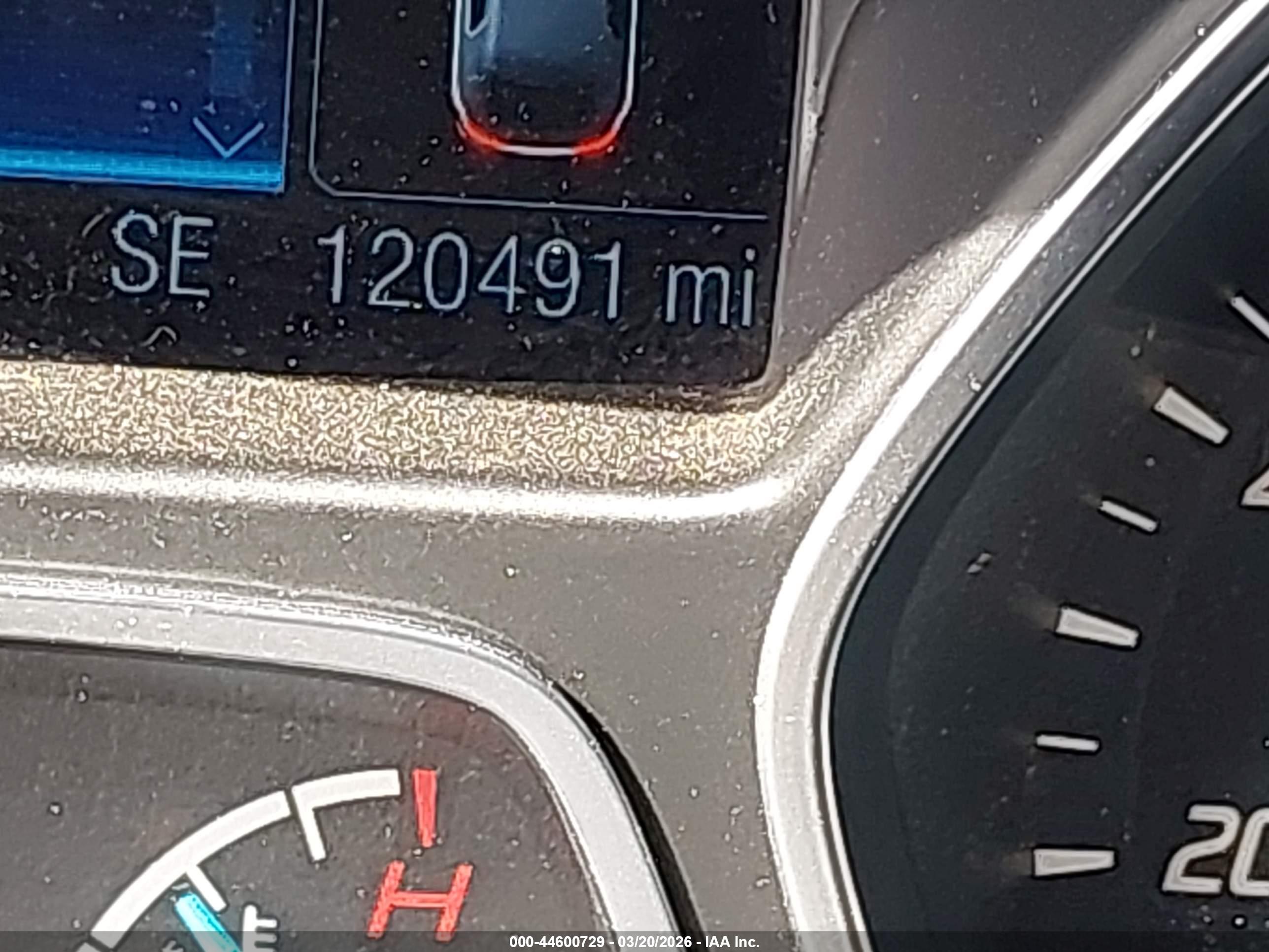 FORD ESCAPE image 7