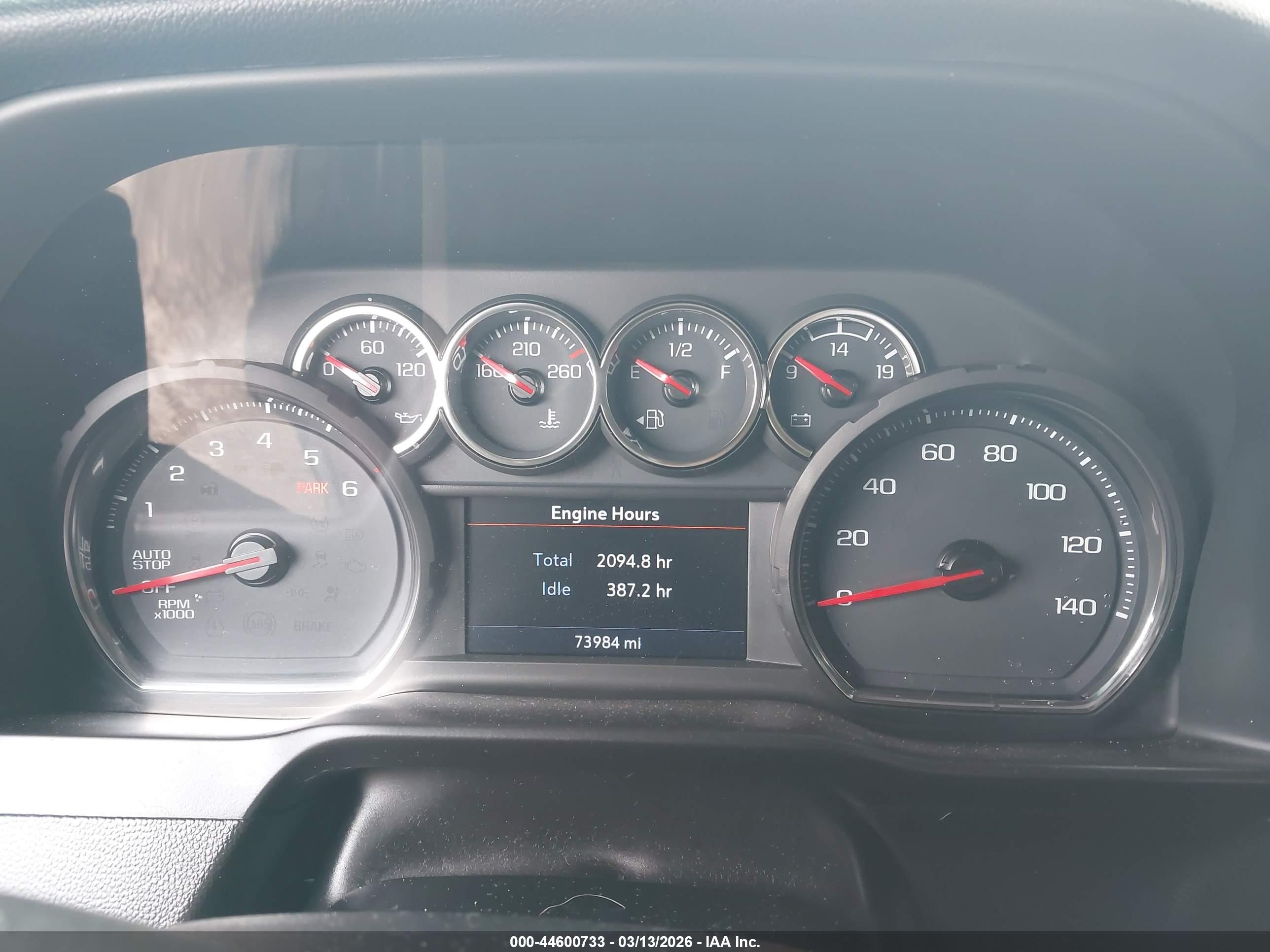 CHEVROLET SILVERADO image 7
