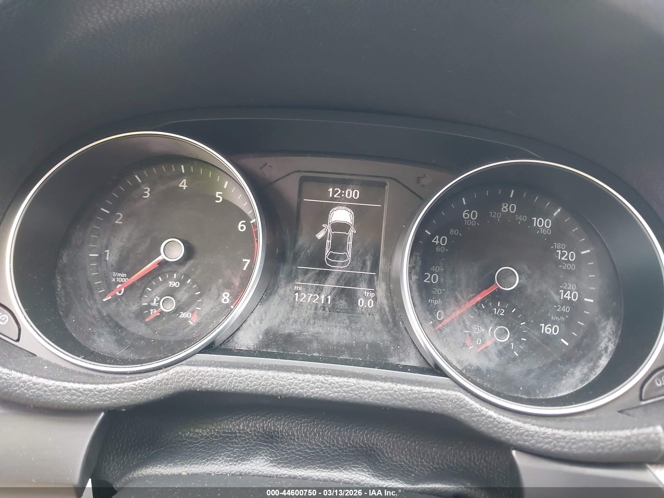 VOLKSWAGEN PASSAT image 7
