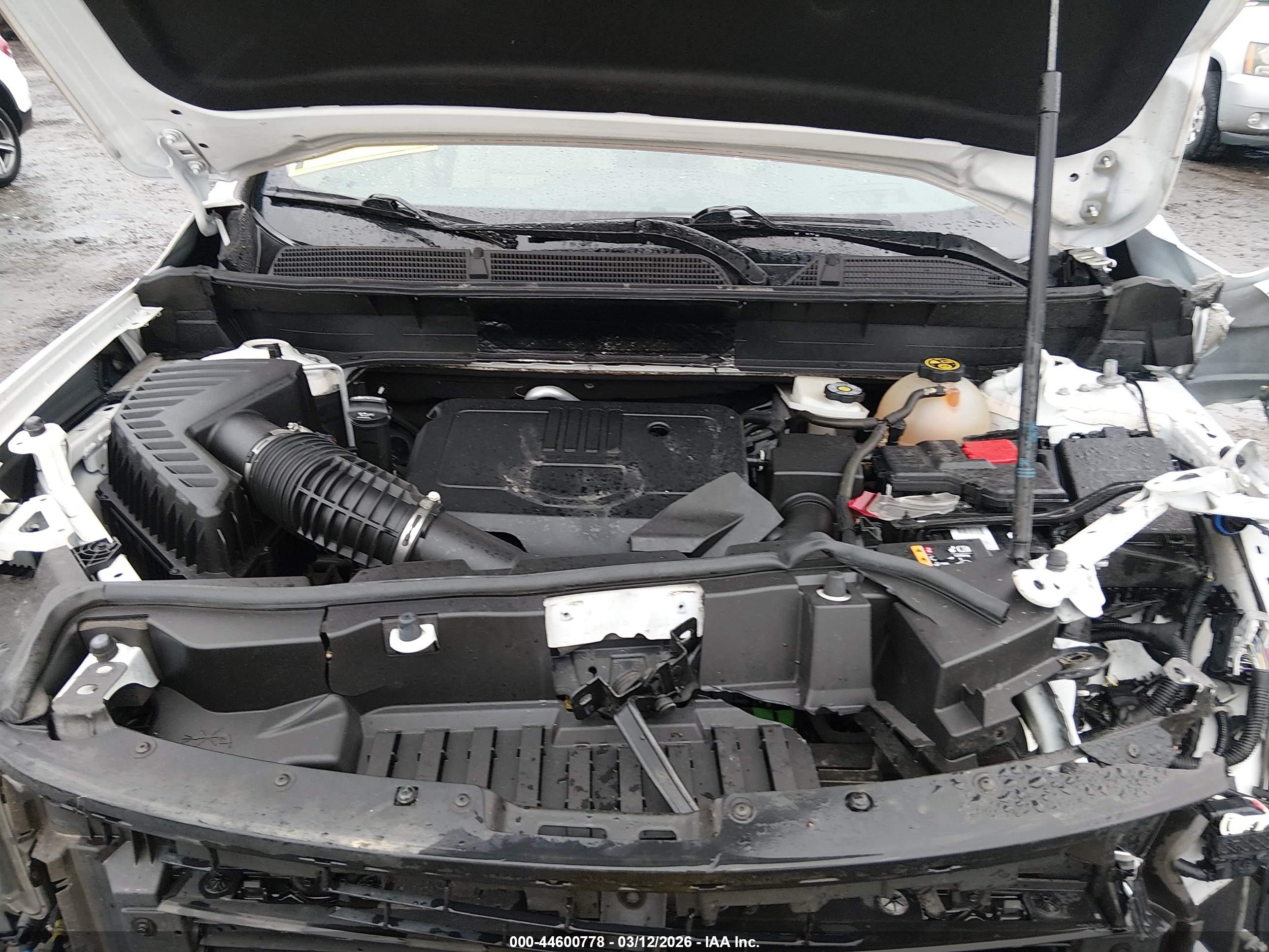 GMC ACADIA image 10