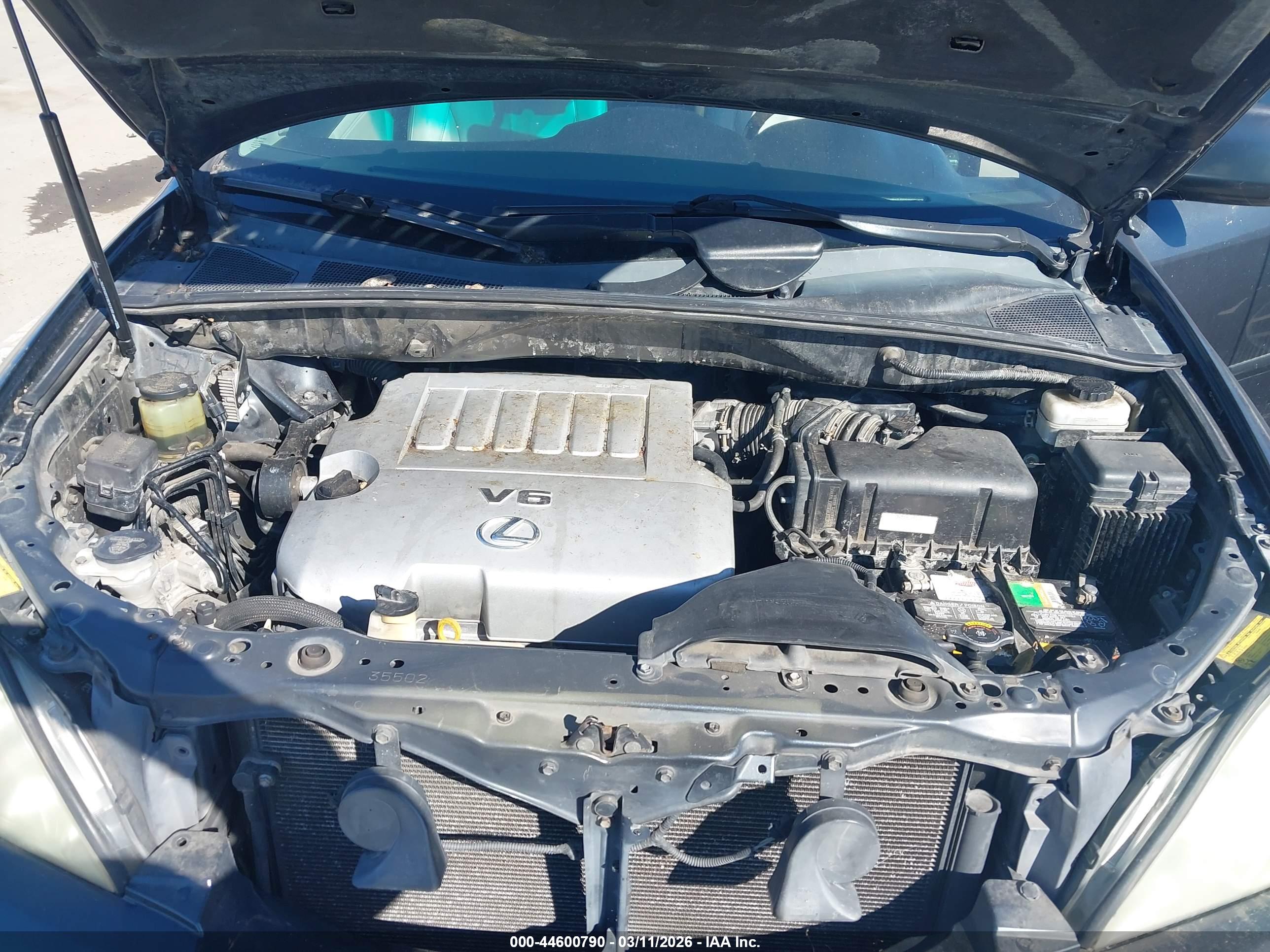 LEXUS RX image 10