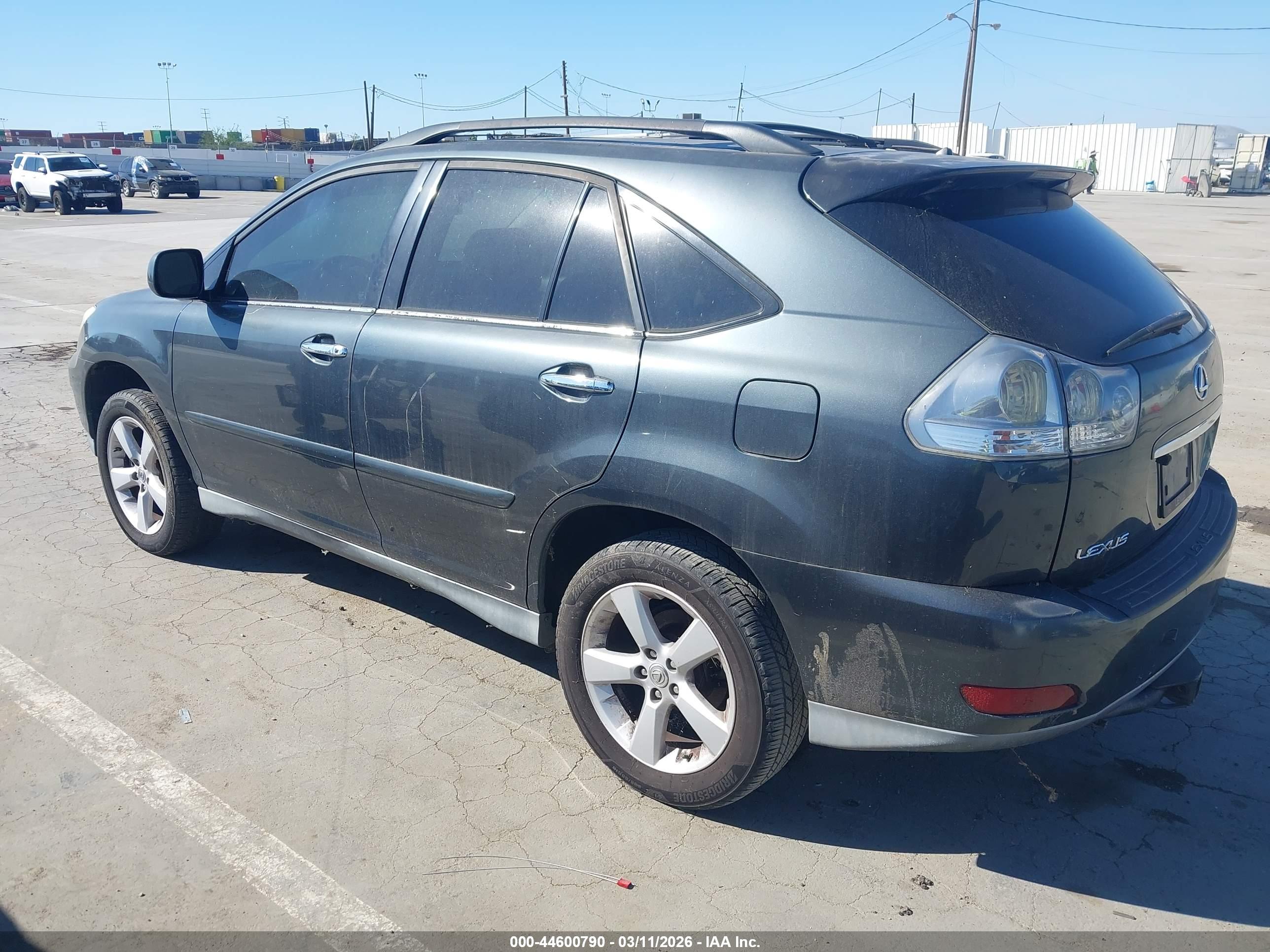 LEXUS RX image 3