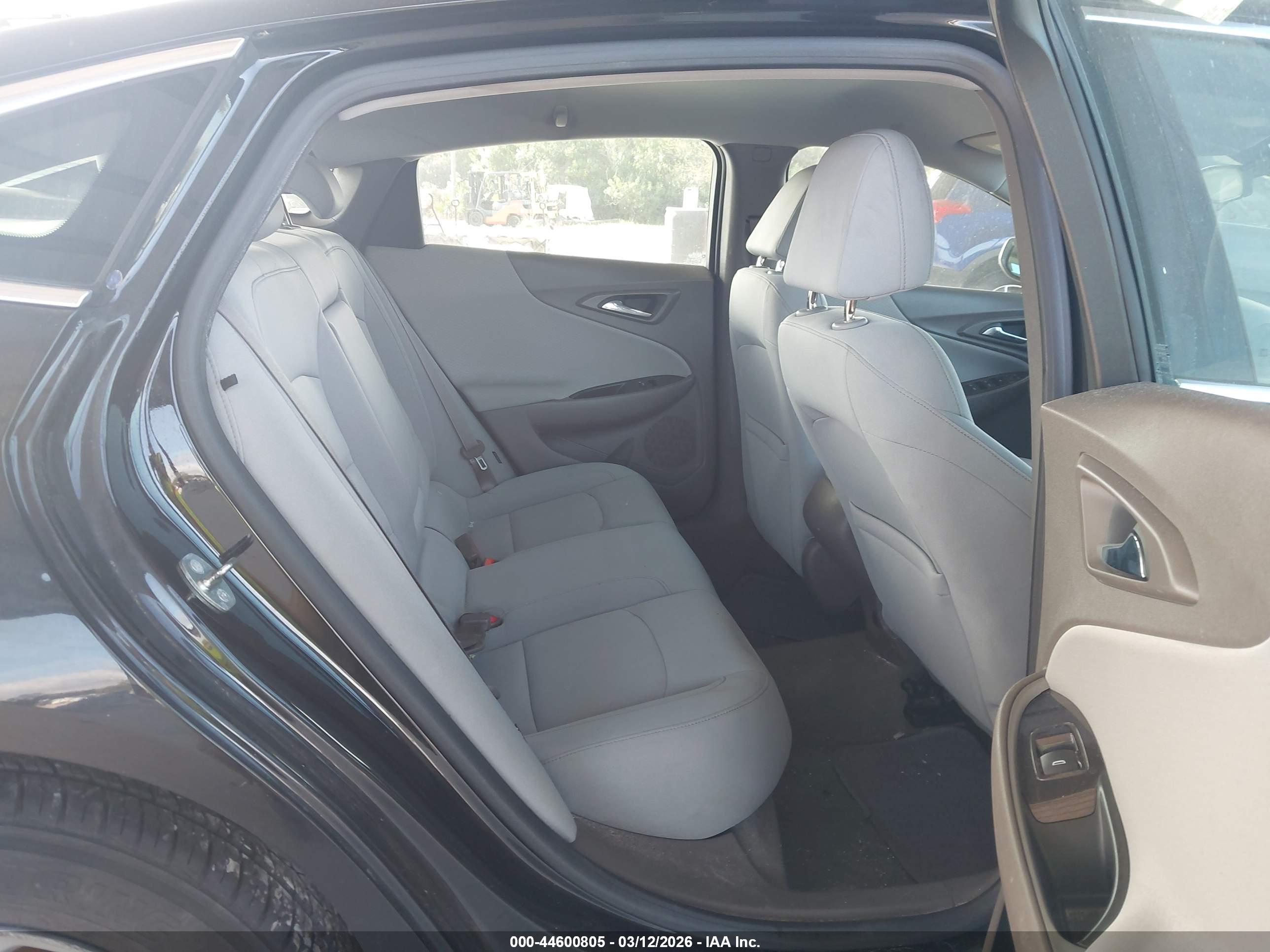 CHEVROLET MALIBU image 8