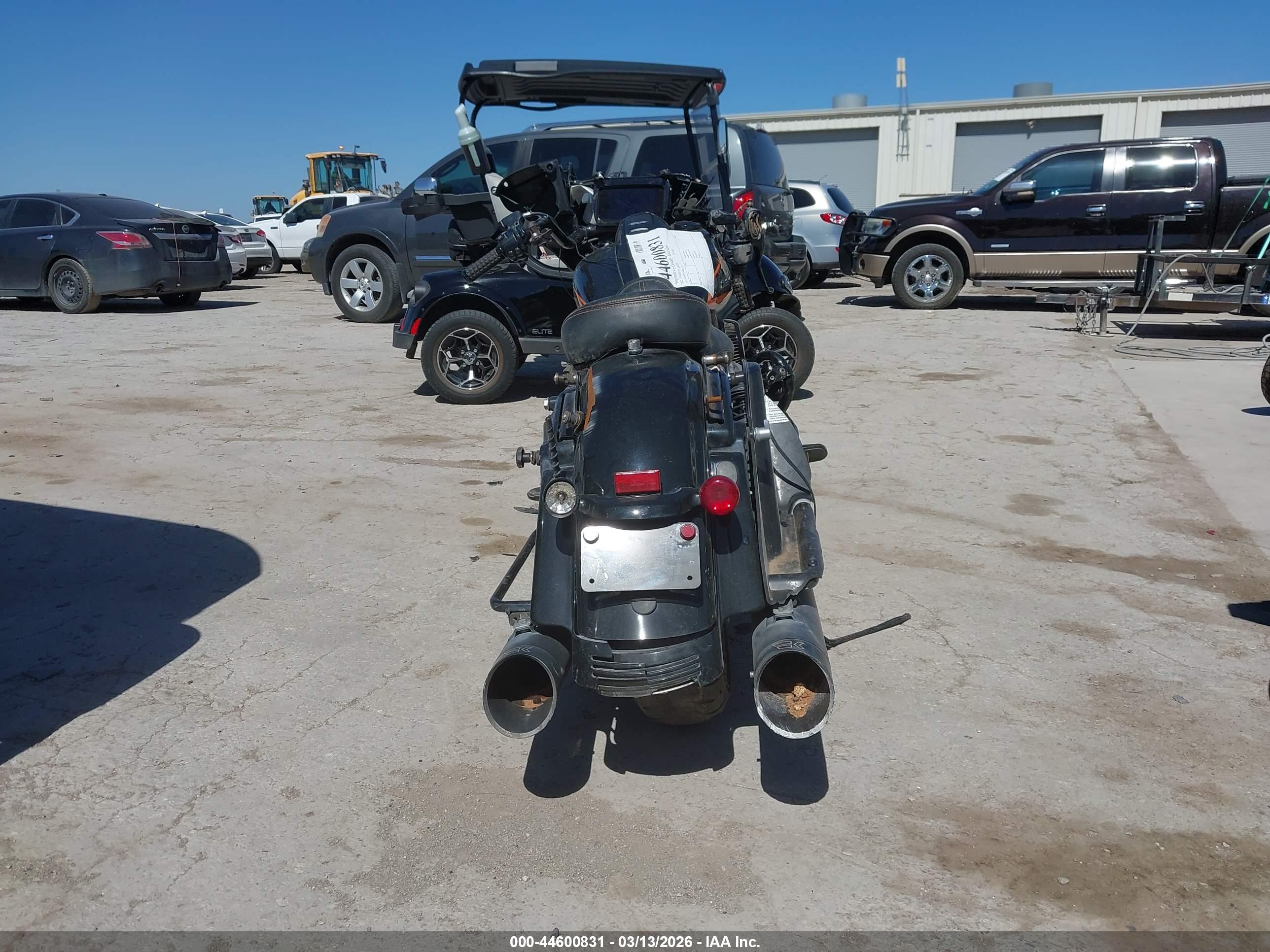 HARLEY-DAVIDSON FLHXS image 6