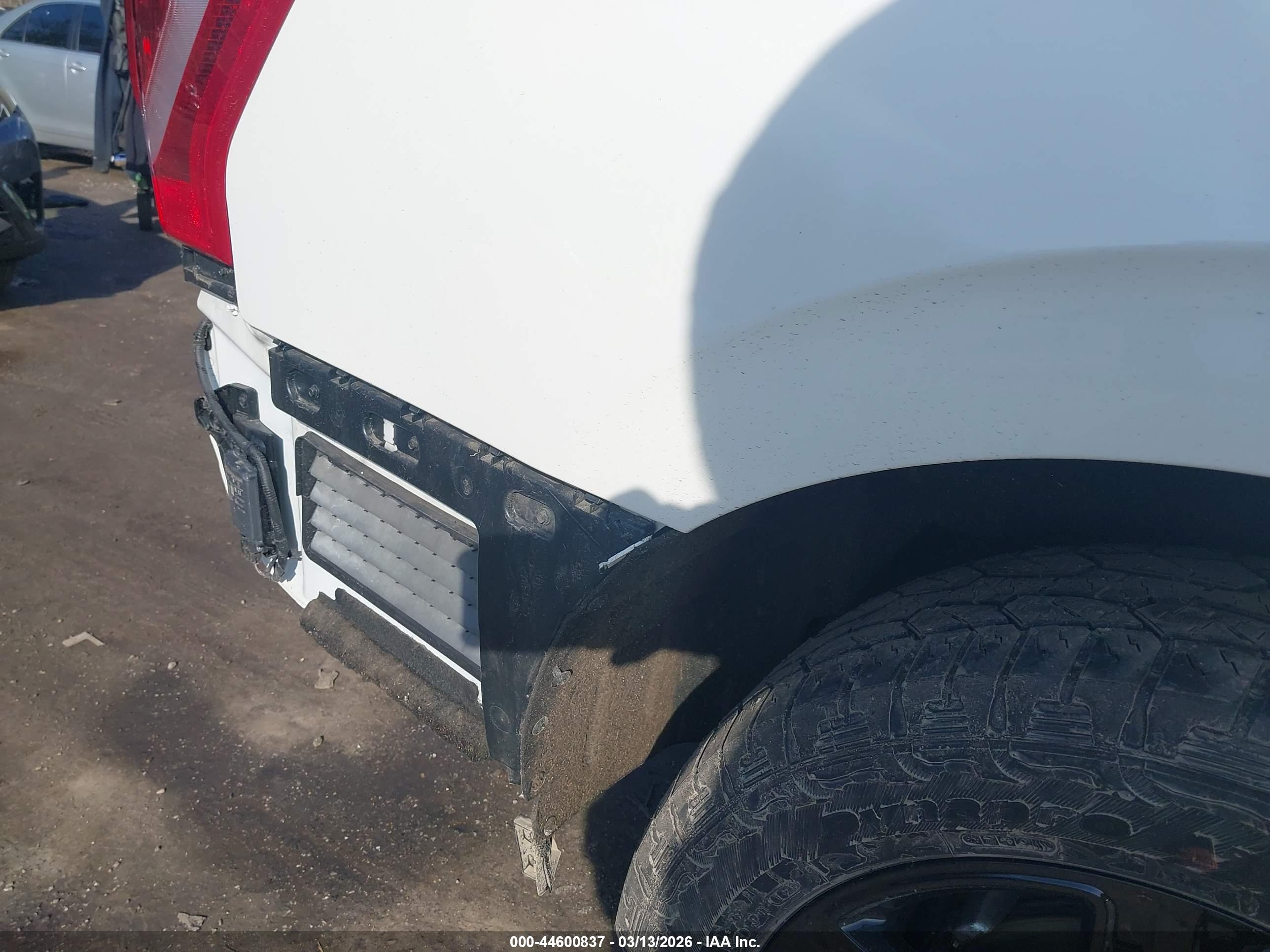 FORD EXPEDITION image 6