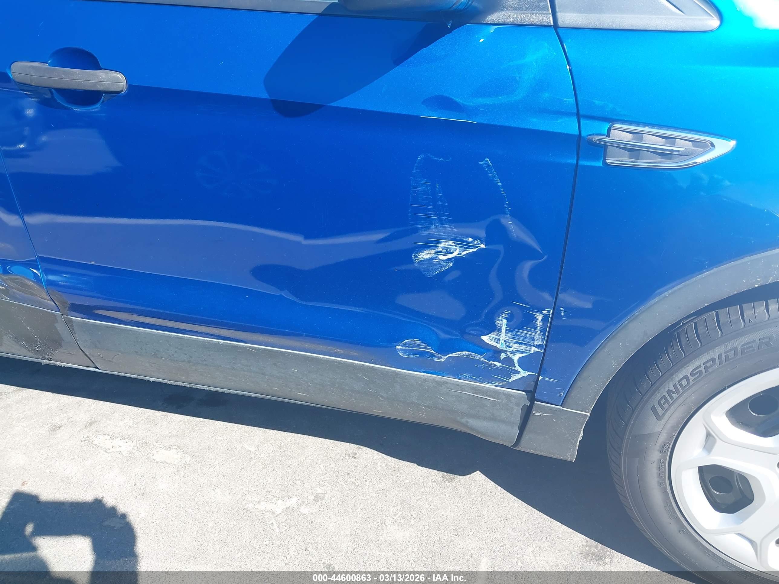 FORD ESCAPE image 6