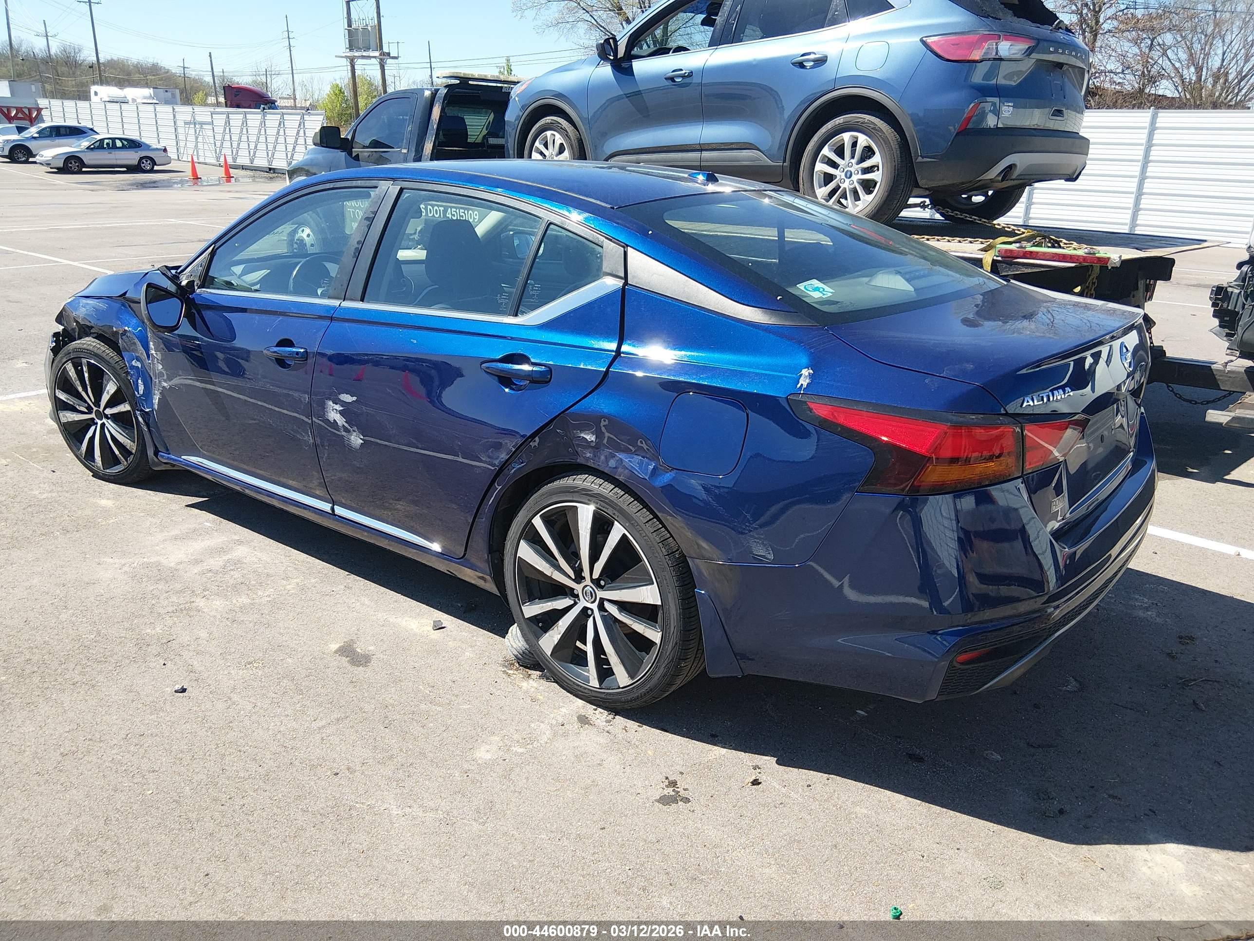 NISSAN ALTIMA image 3