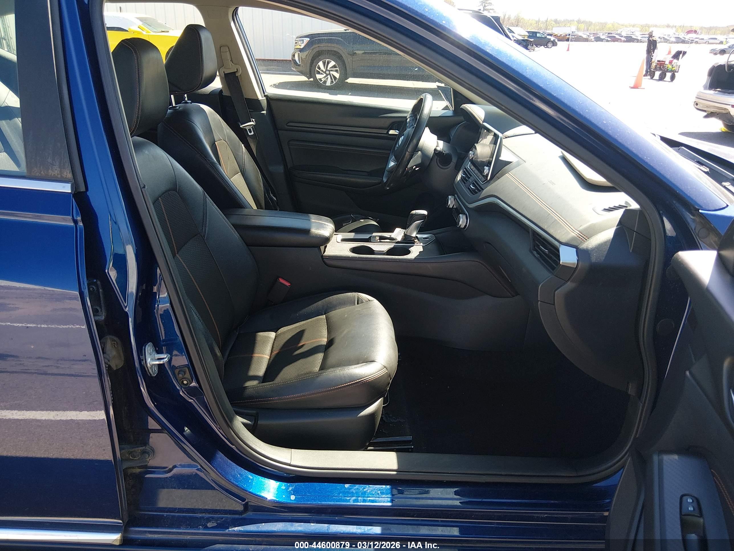 NISSAN ALTIMA image 5
