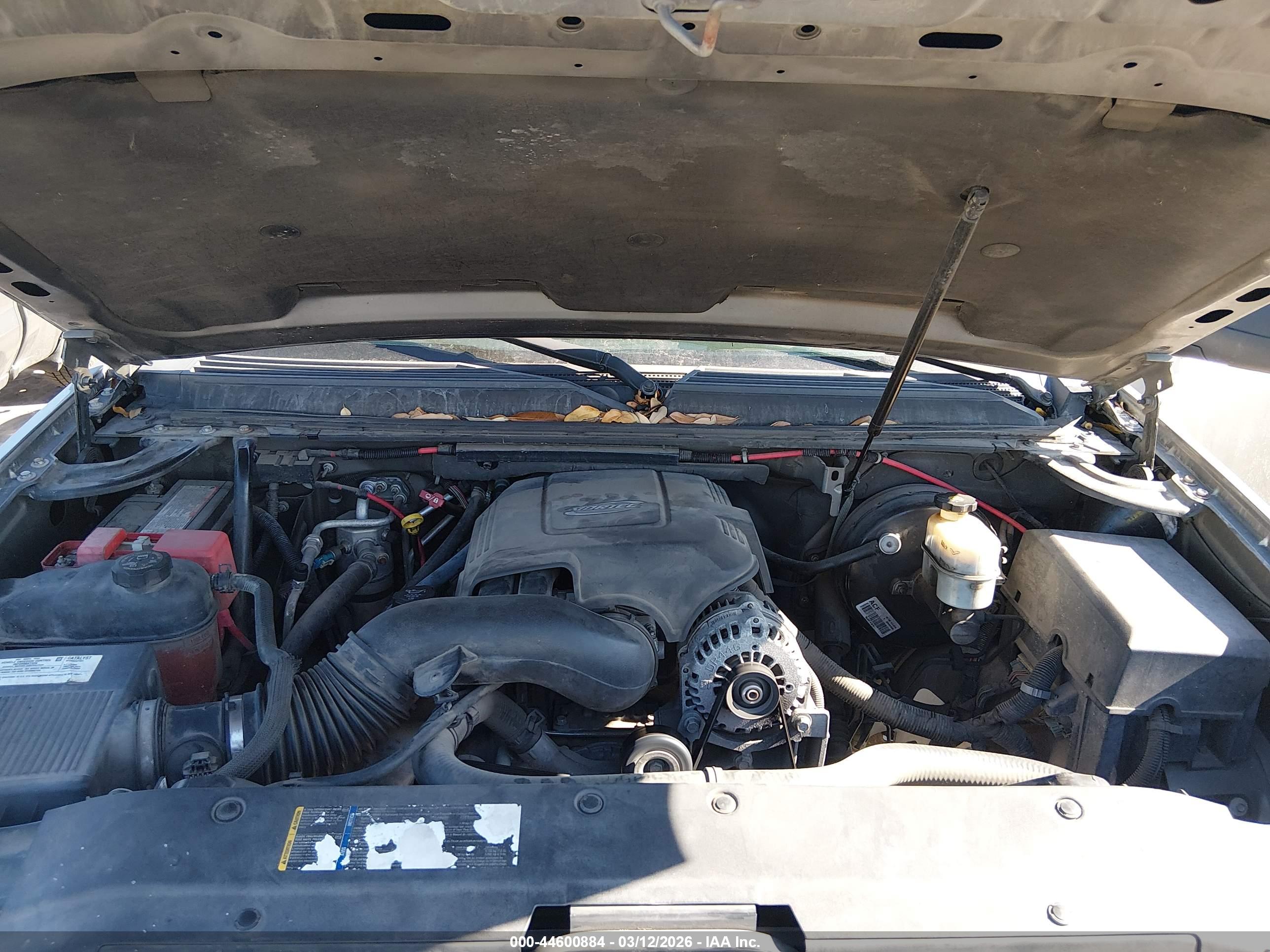 CHEVROLET TAHOE image 10