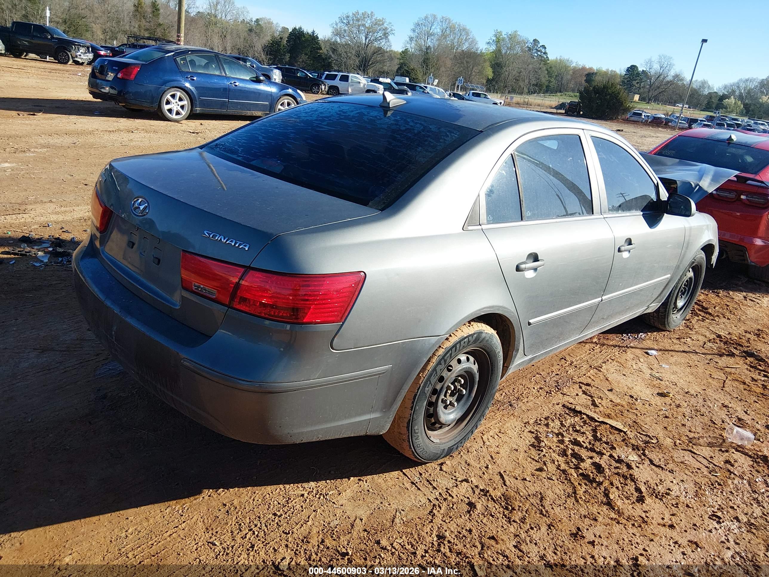 HYUNDAI SONATA image 4