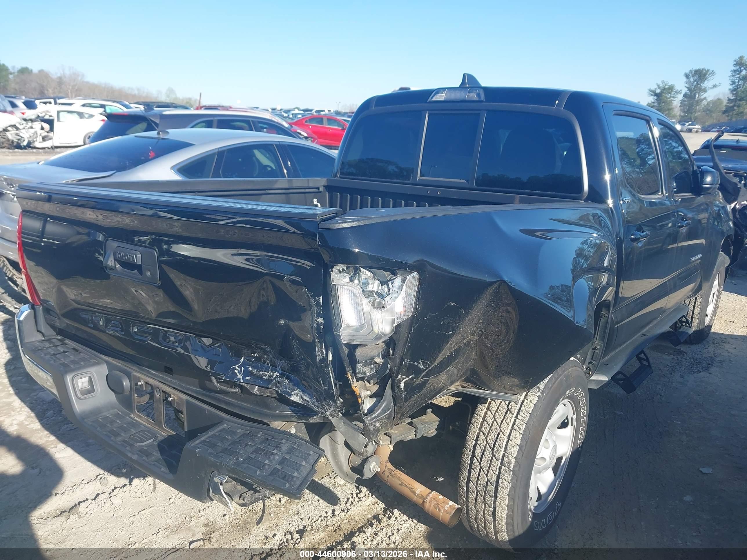 TOYOTA TACOMA image 4