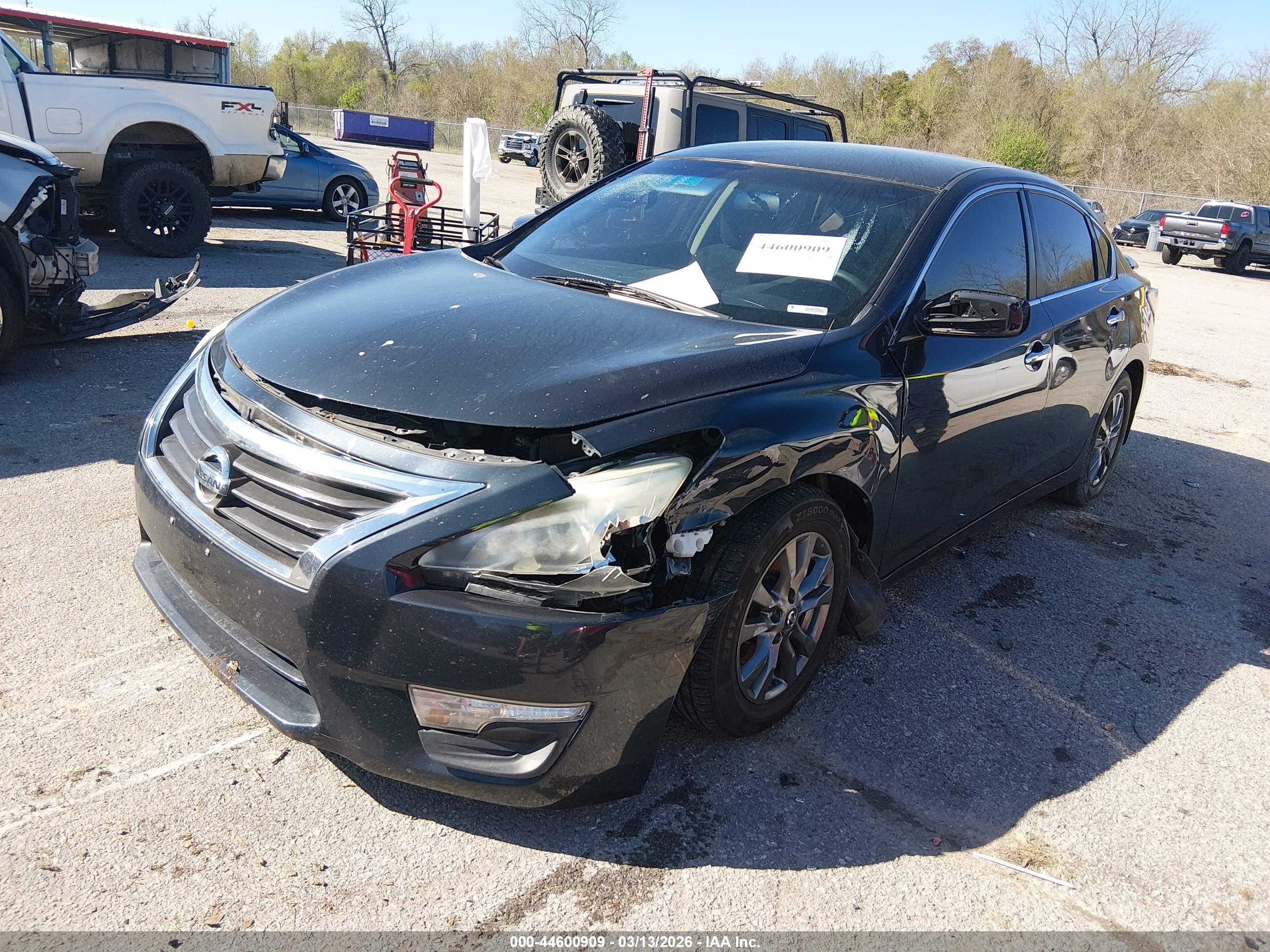 NISSAN ALTIMA image 2