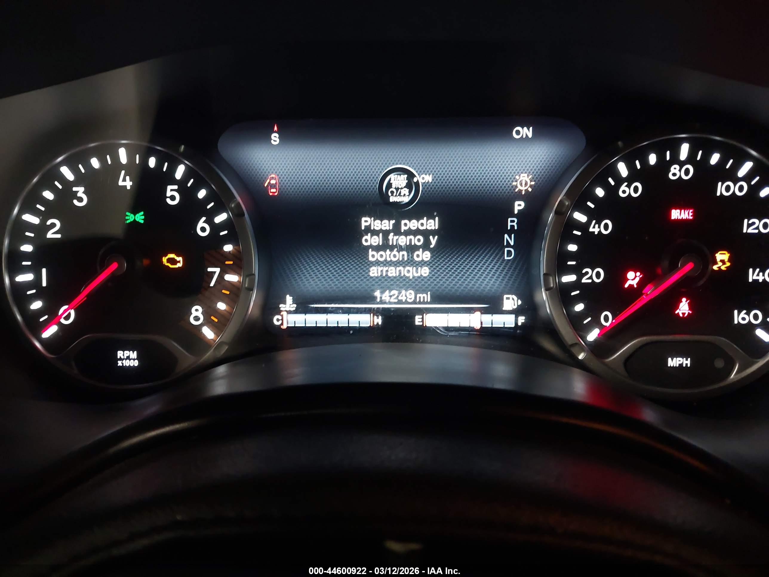 JEEP RENEGADE image 7