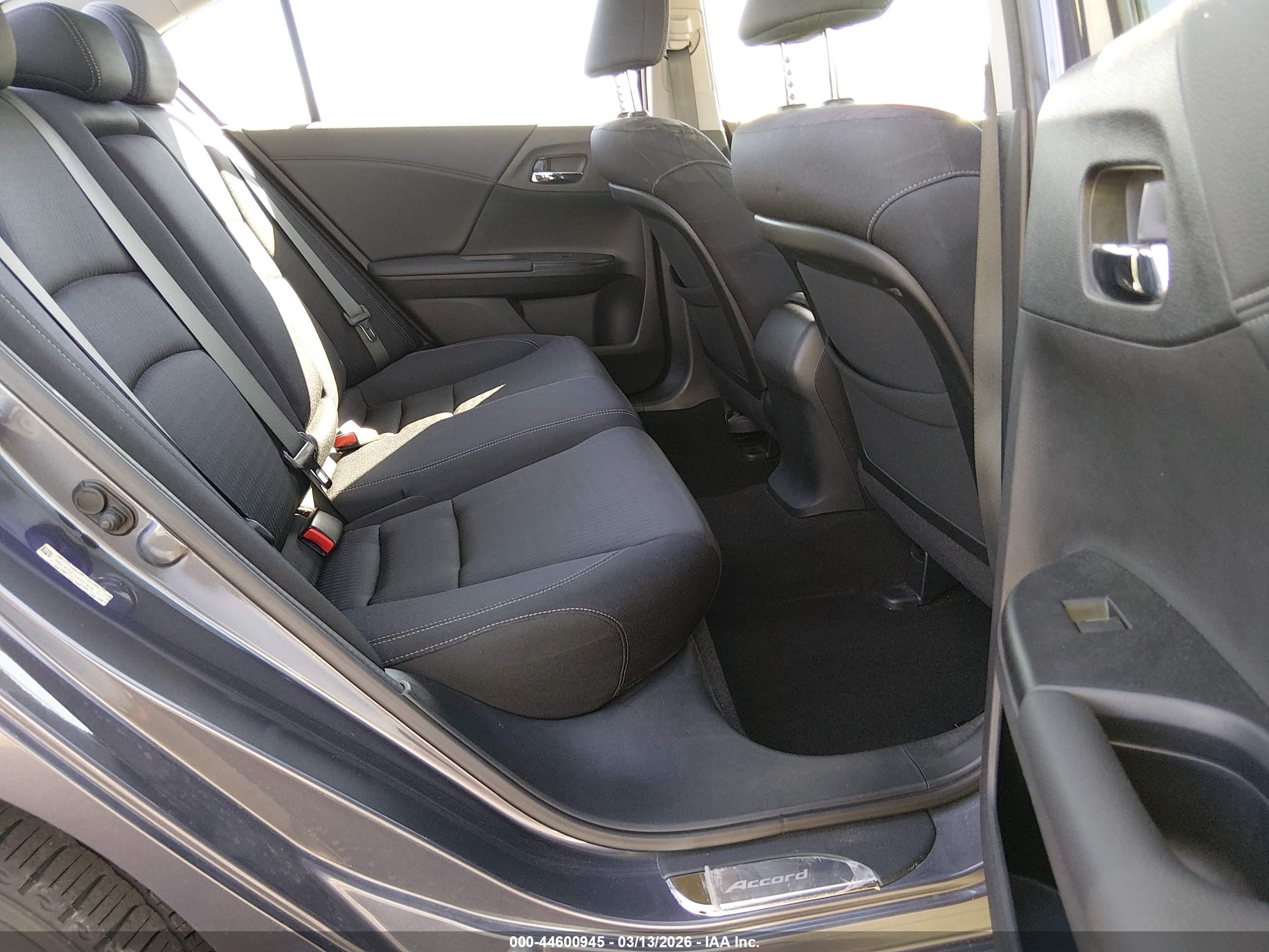 HONDA ACCORD image 8