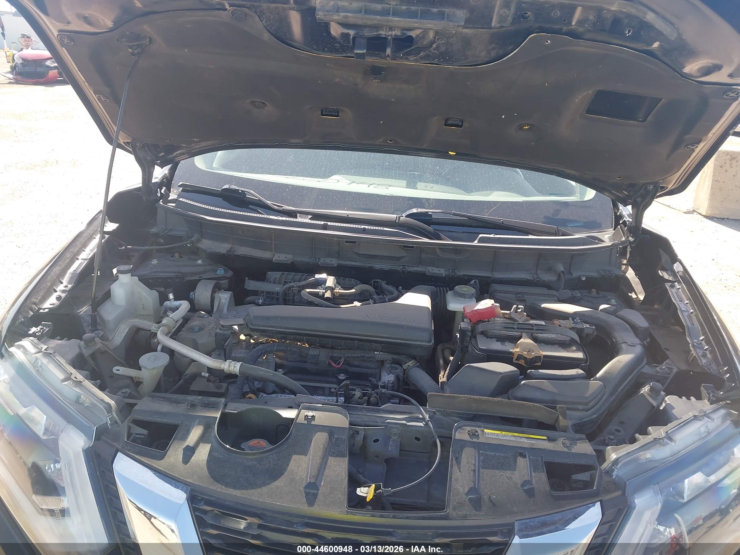 NISSAN ROGUE image 10