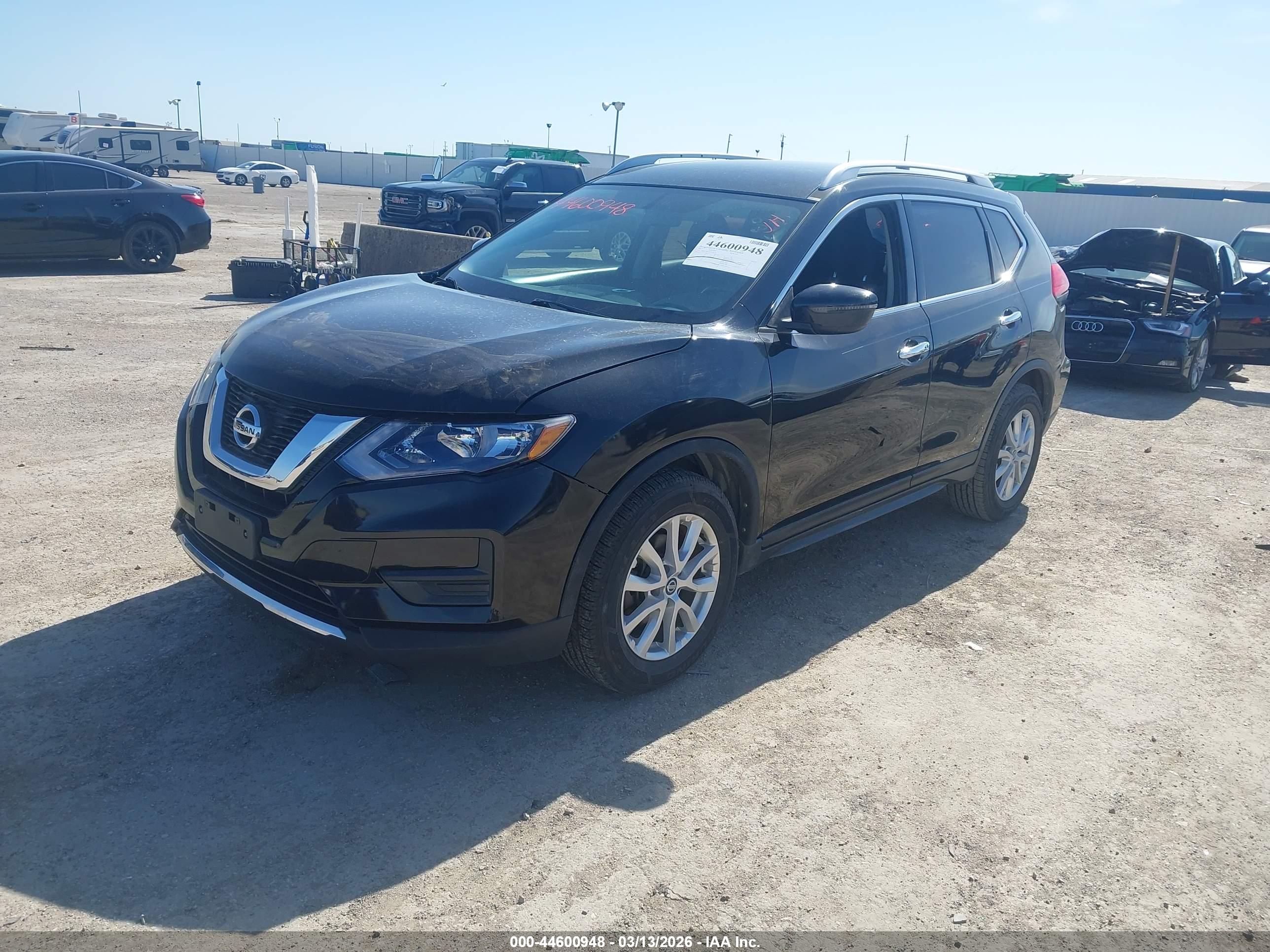 NISSAN ROGUE image 2
