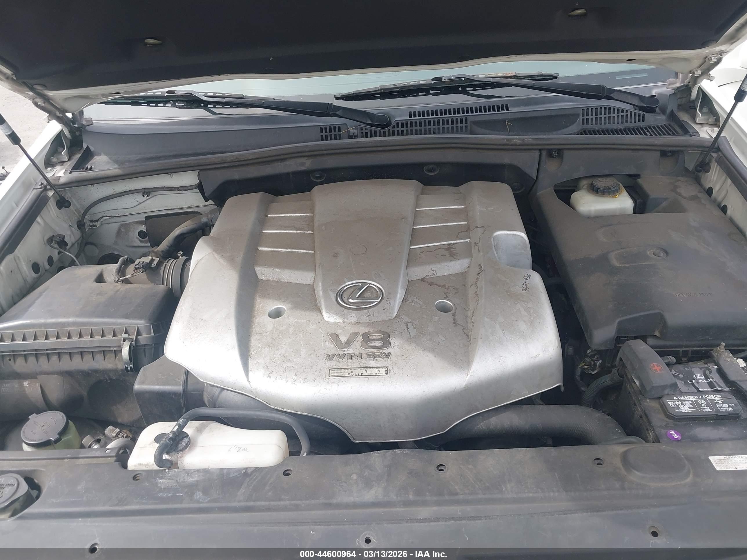 LEXUS GX image 10