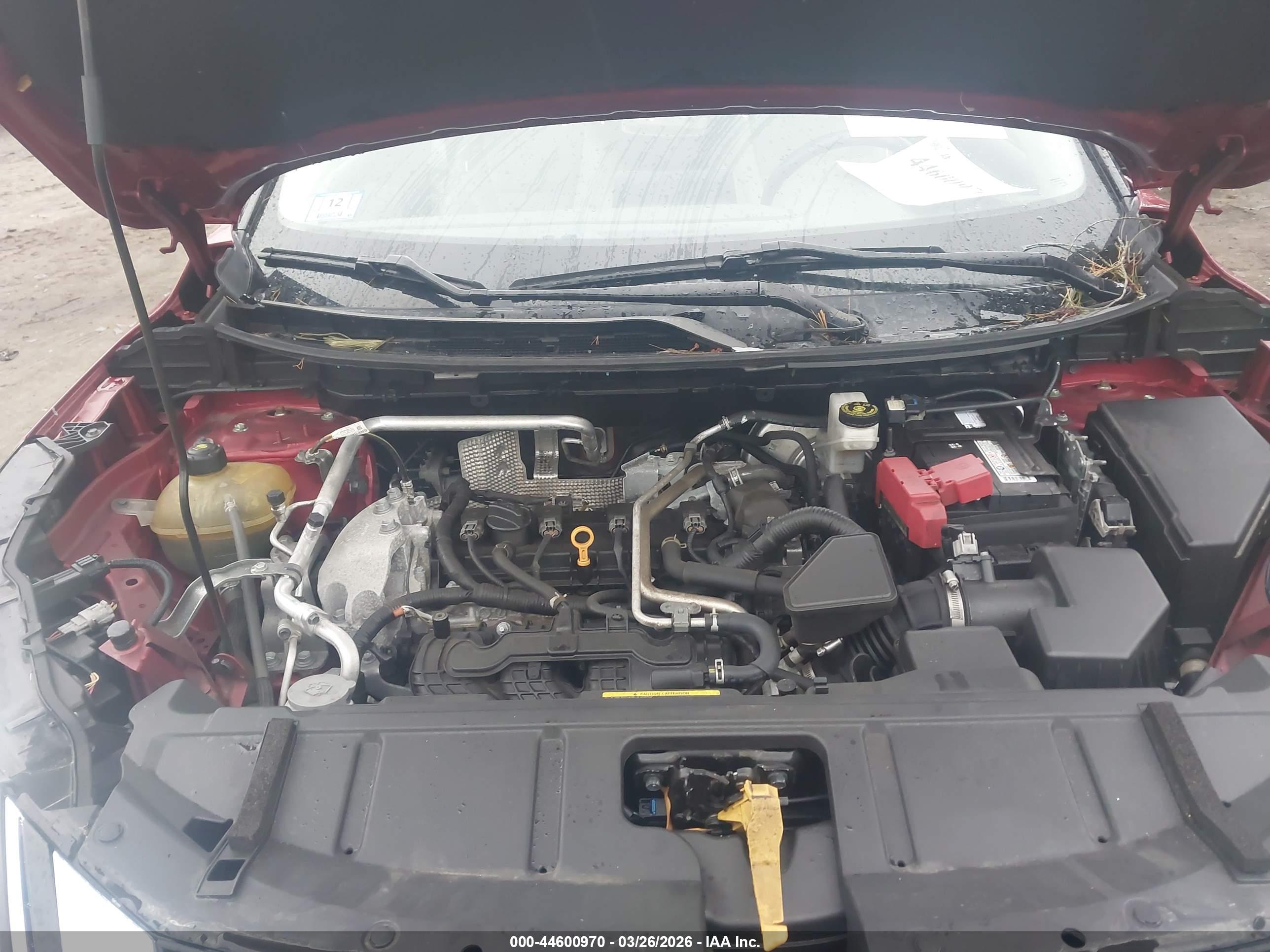 NISSAN ROGUE image 10
