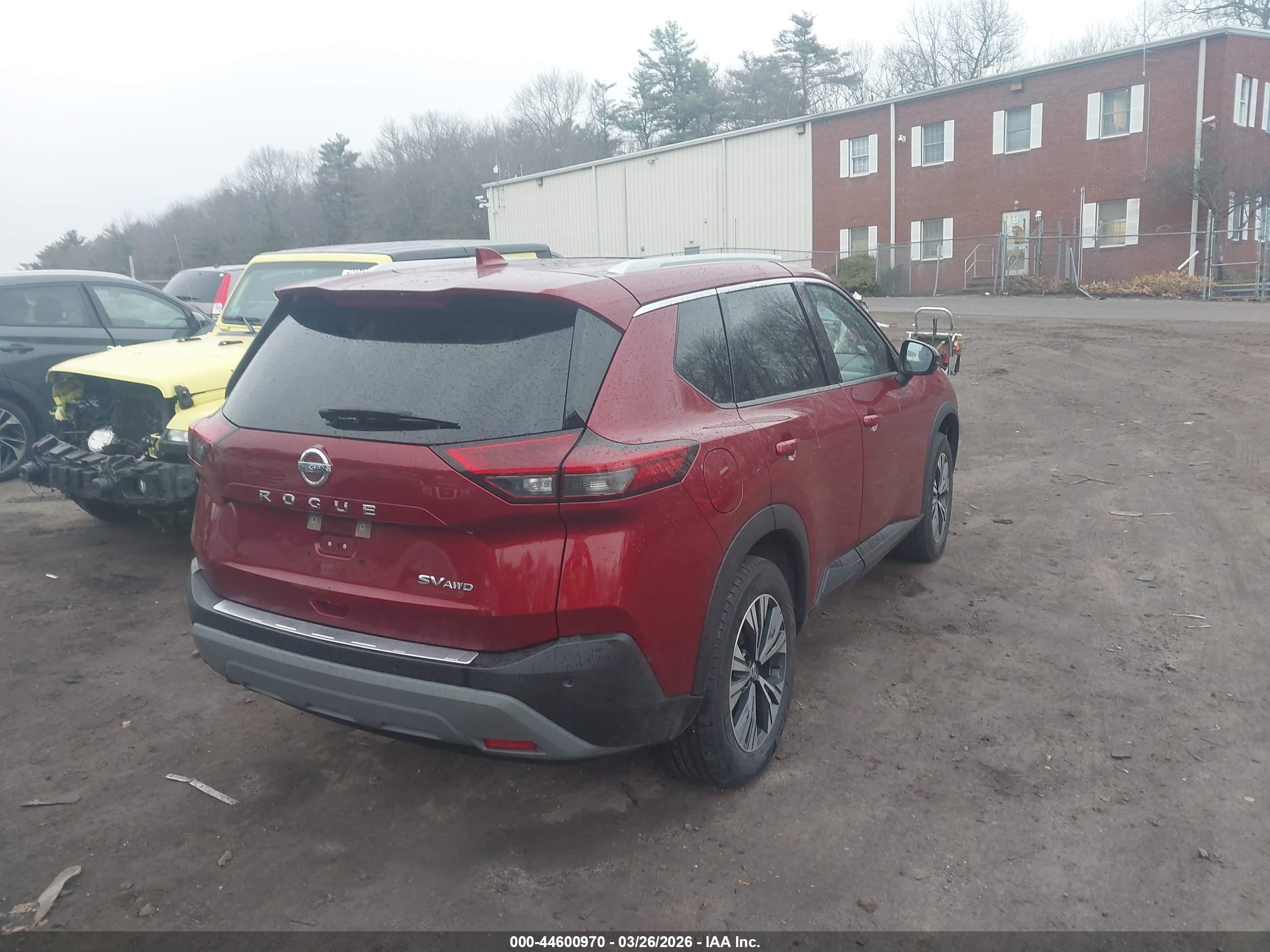 NISSAN ROGUE image 4