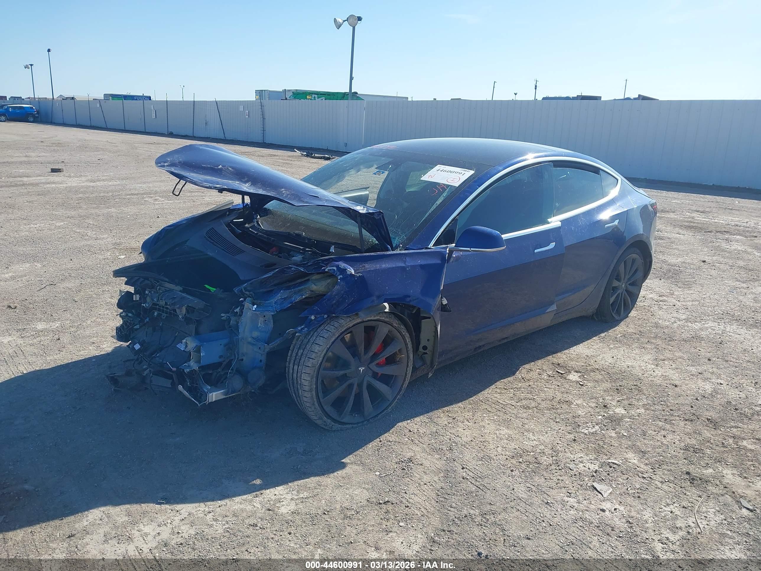 TESLA MODEL image 2
