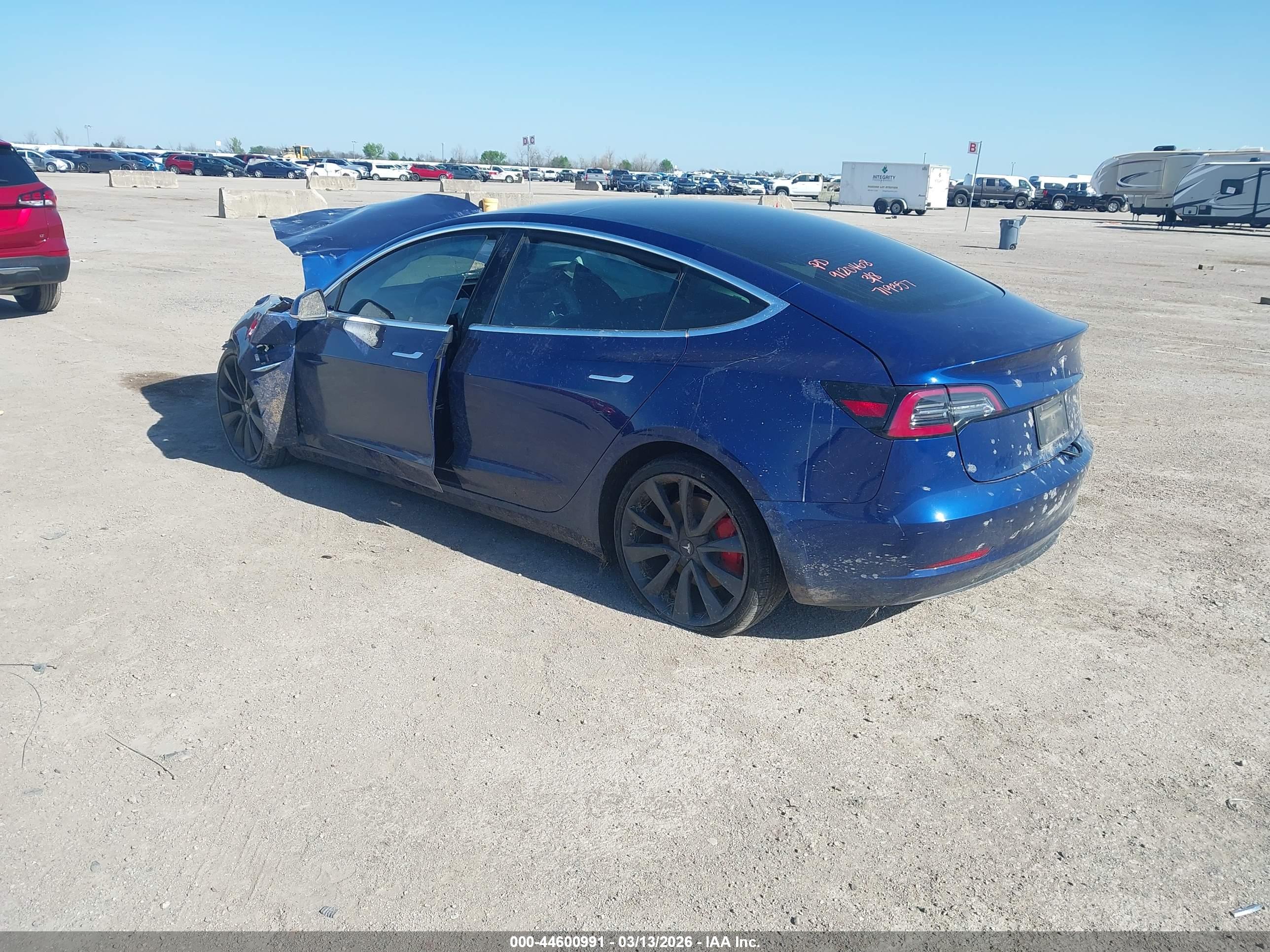 TESLA MODEL image 3