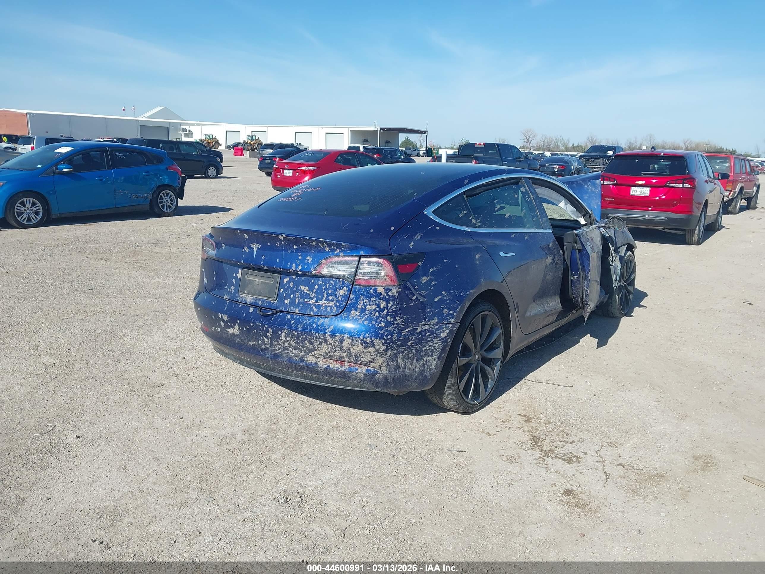 TESLA MODEL image 4
