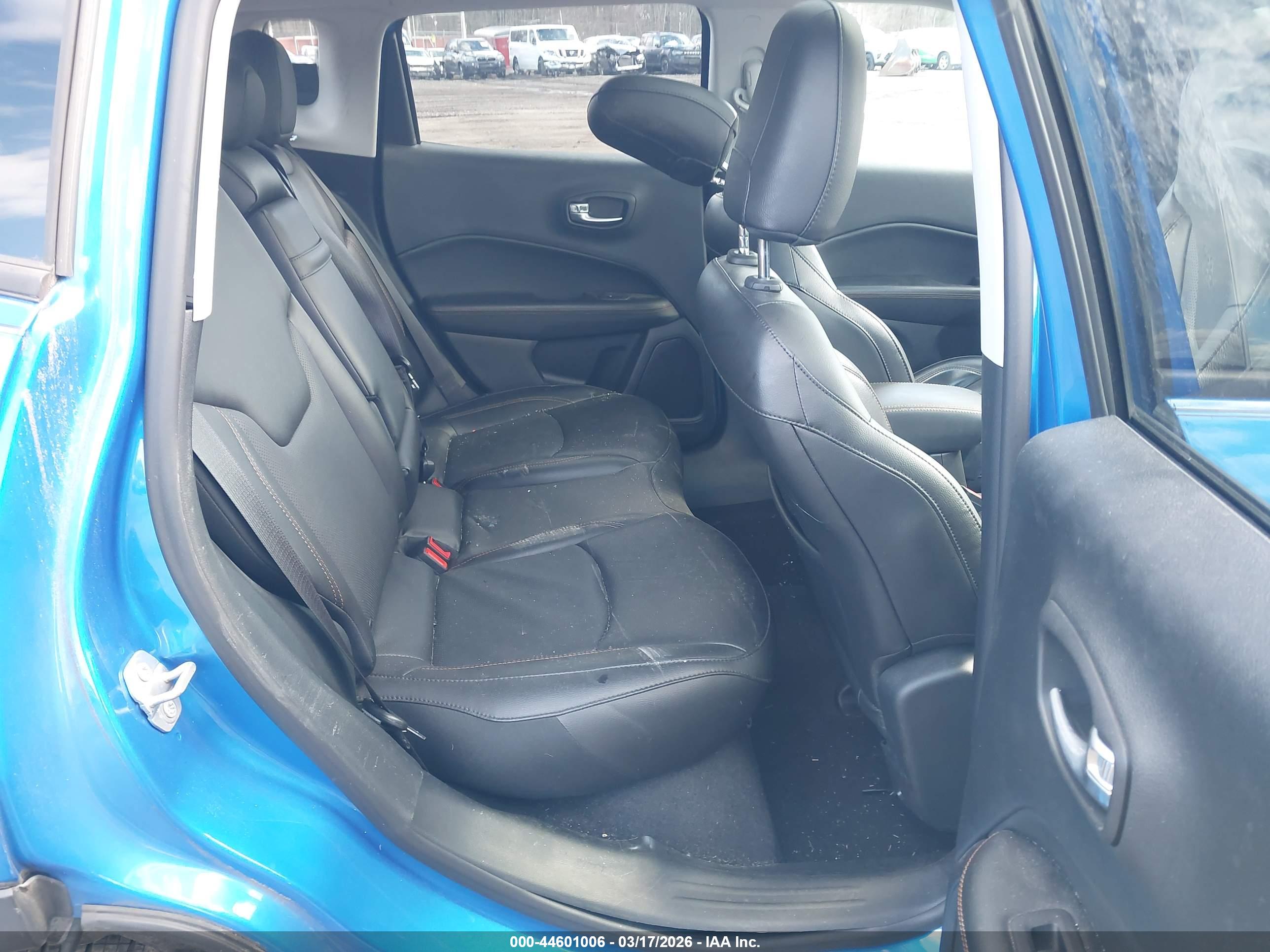 JEEP COMPASS image 8