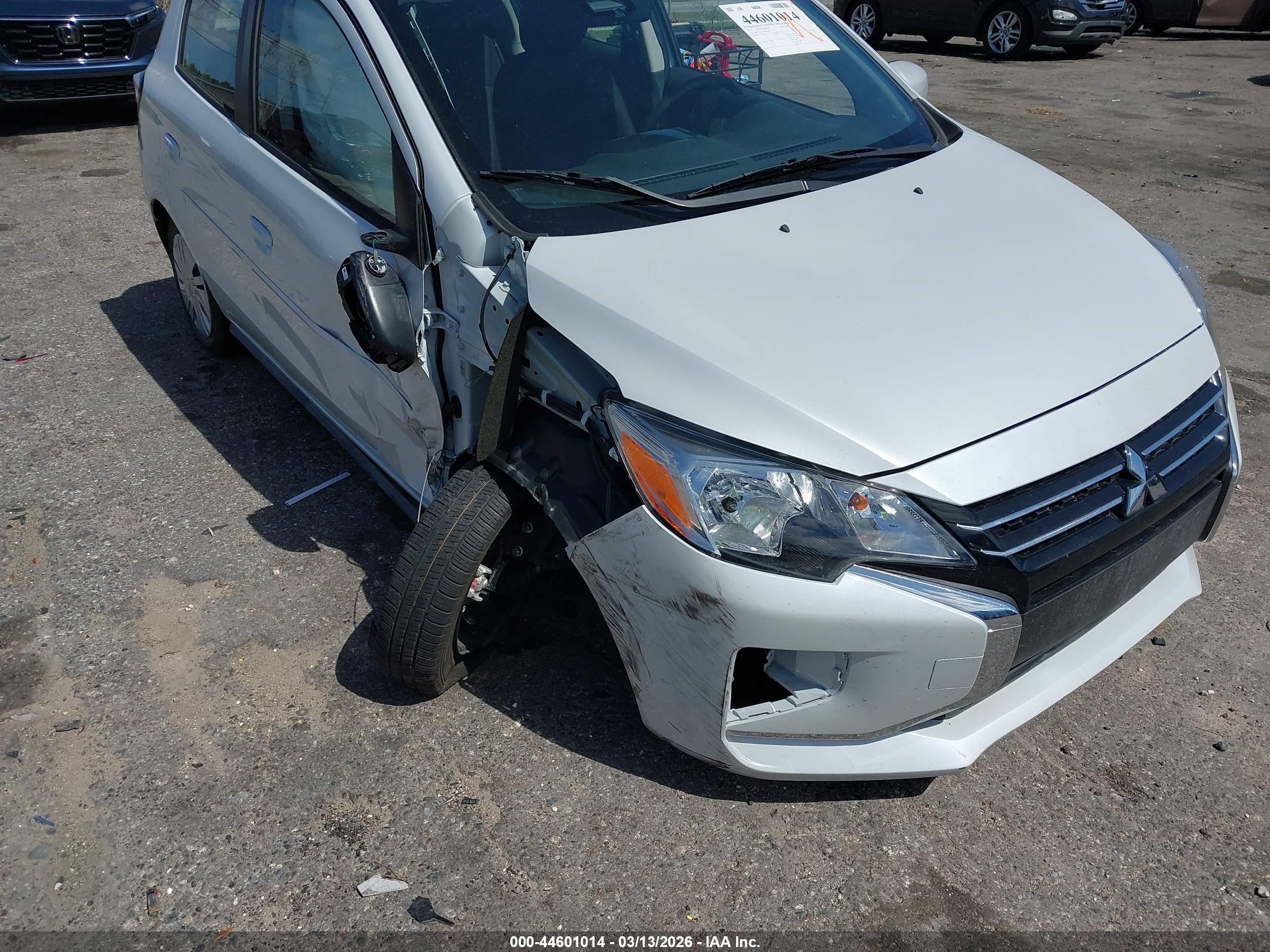 MITSUBISHI MIRAGE image 6