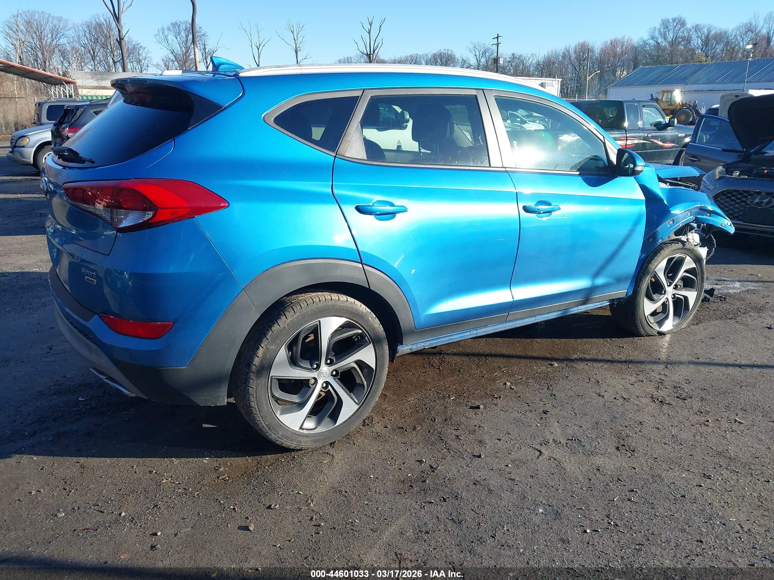 HYUNDAI TUCSON image 4