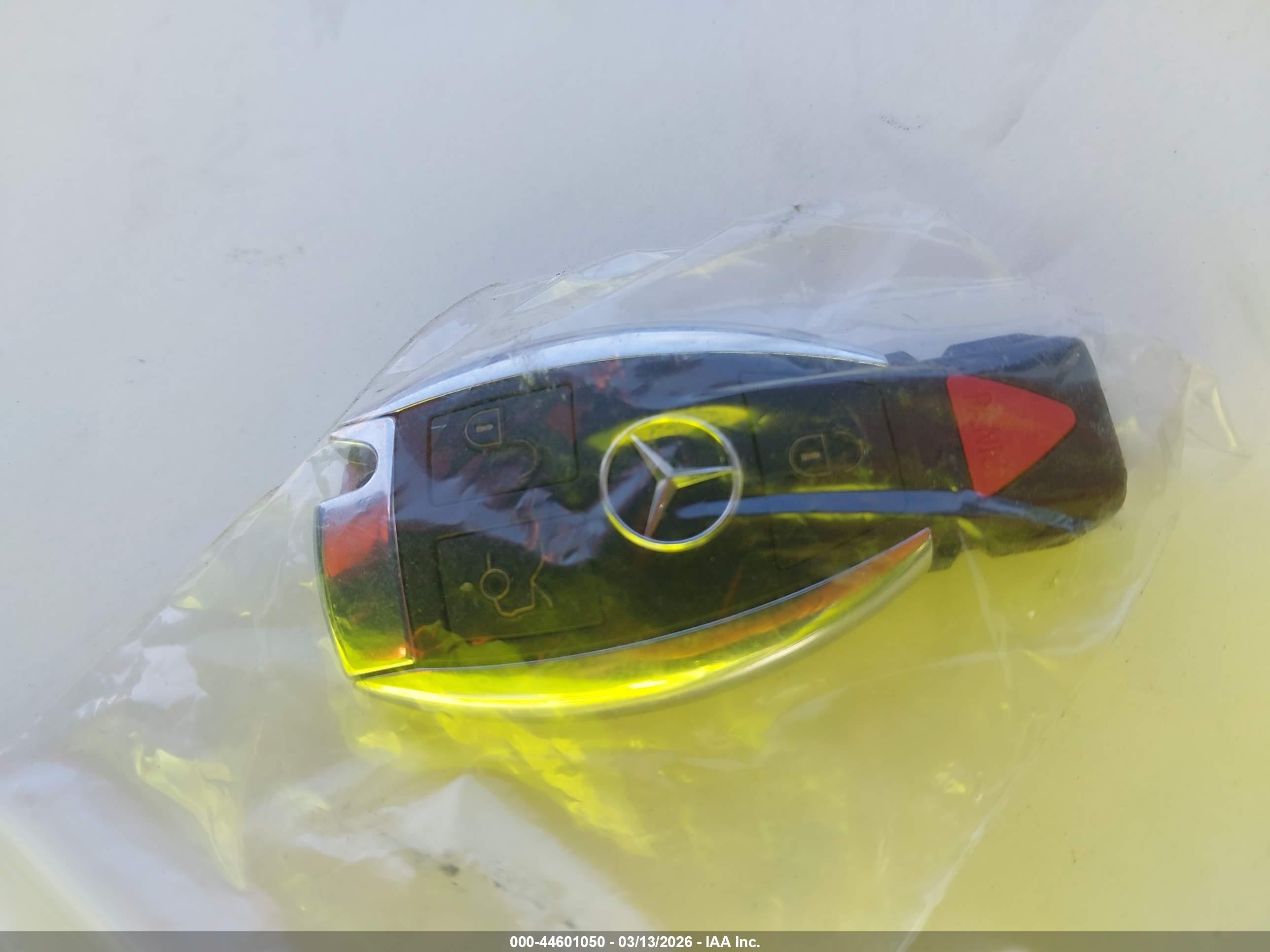 MERCEDES-BENZ CLA image 11