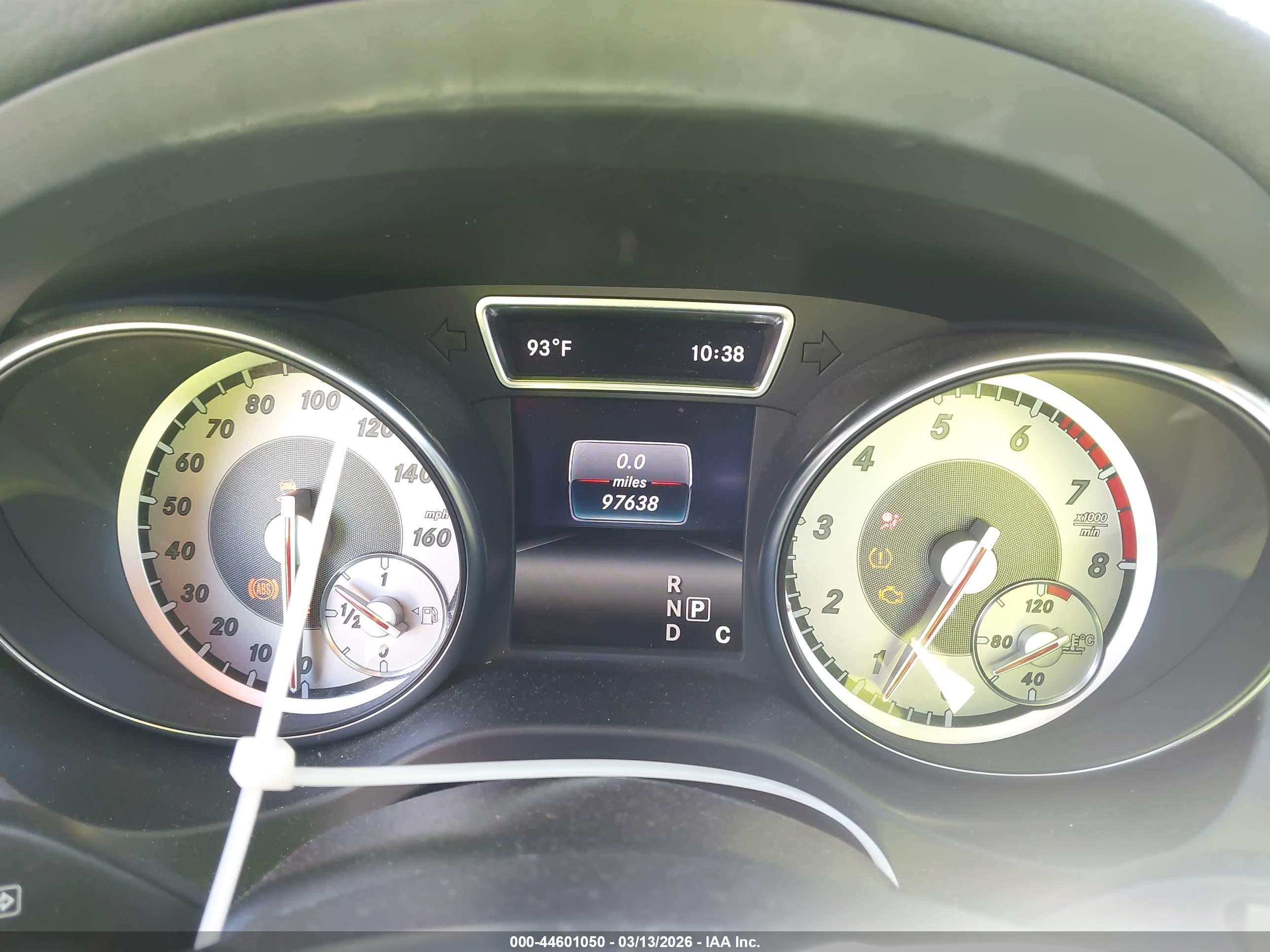MERCEDES-BENZ CLA image 7